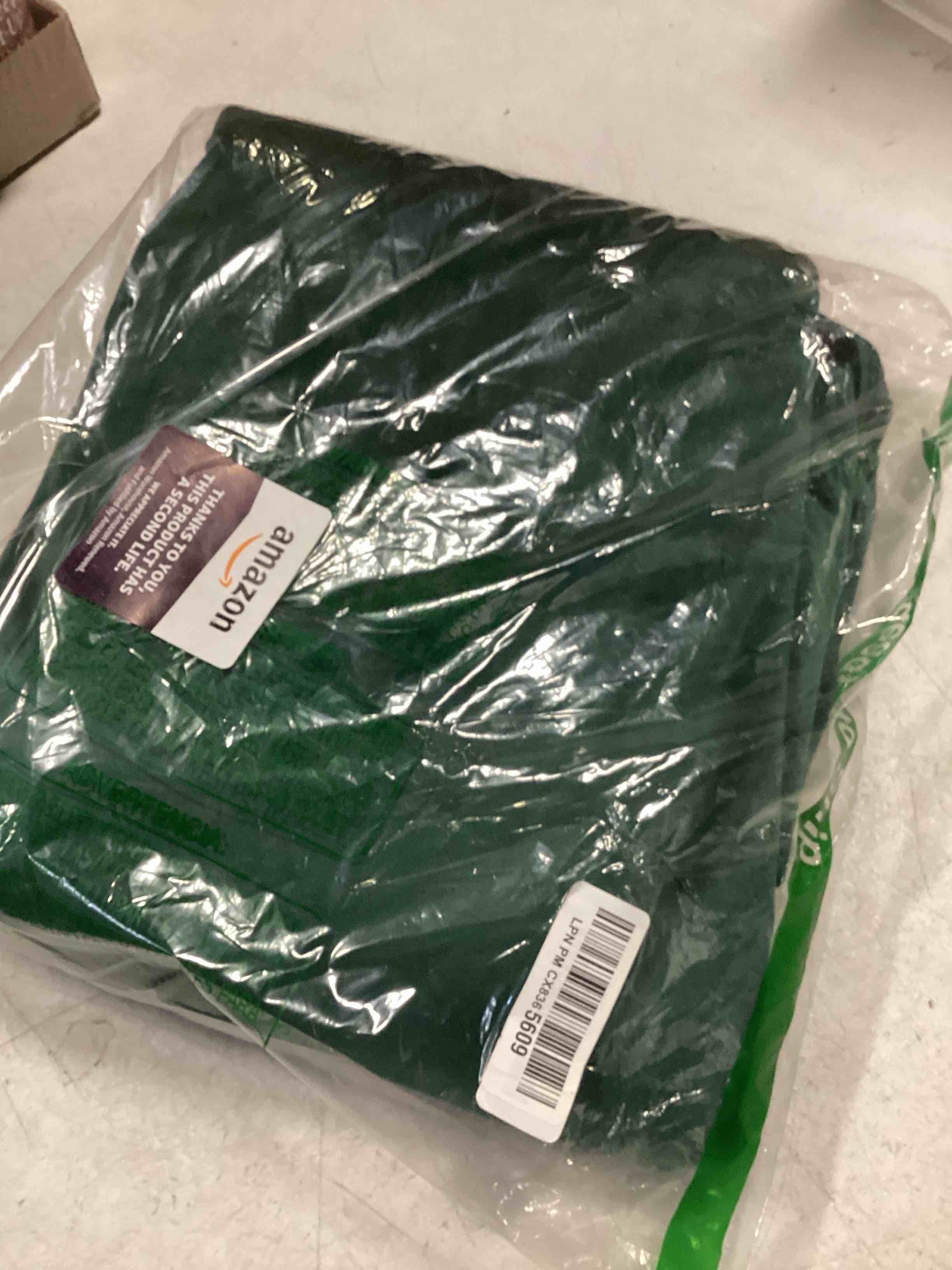 https://s3.amazonaws.com/lotting-images-prod/bidfta/PPE3686710_1749214400282.jpeg
