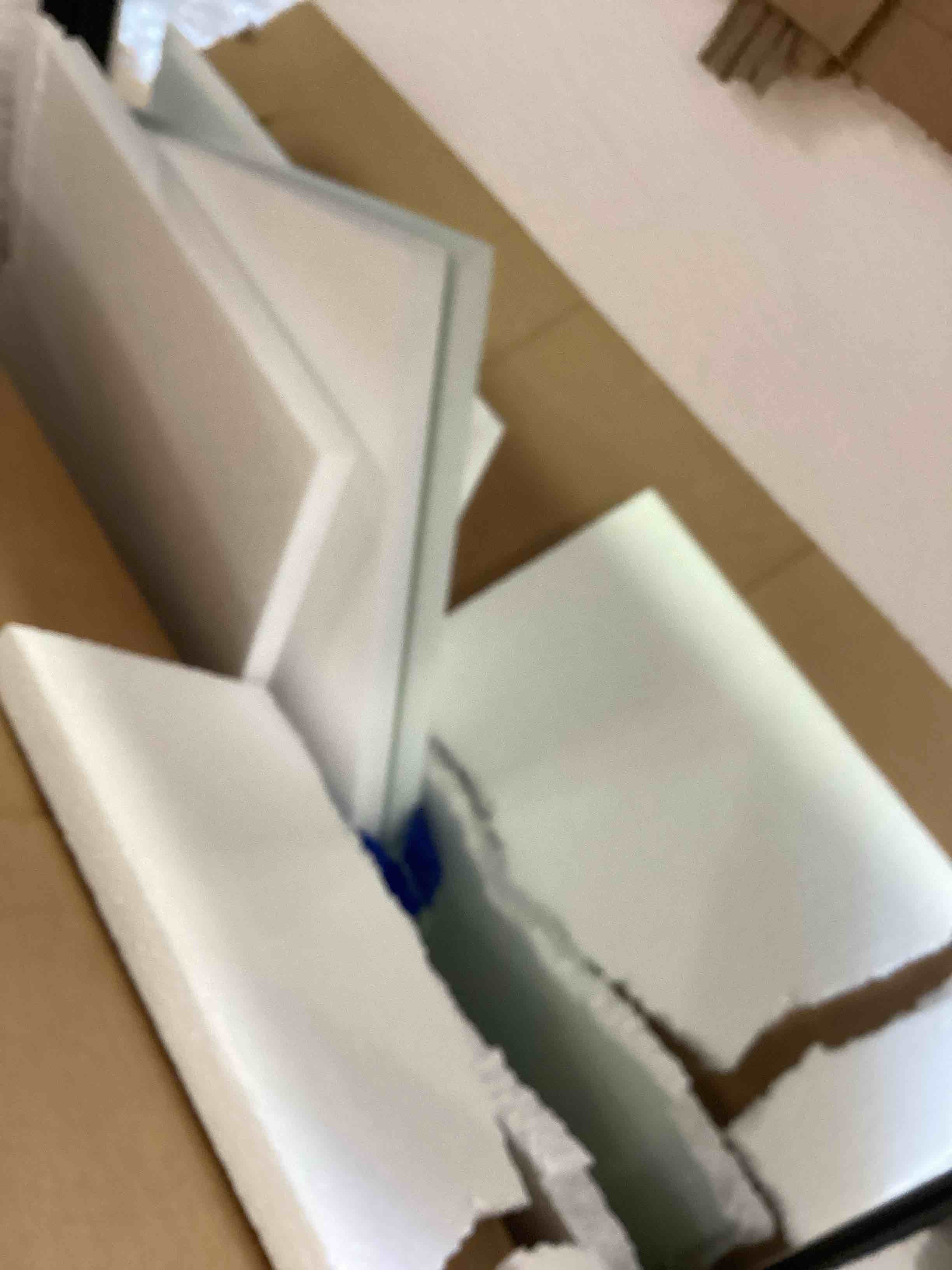 https://s3.amazonaws.com/lotting-images-prod/bidfta/PPE3687355_1749569836868.jpeg