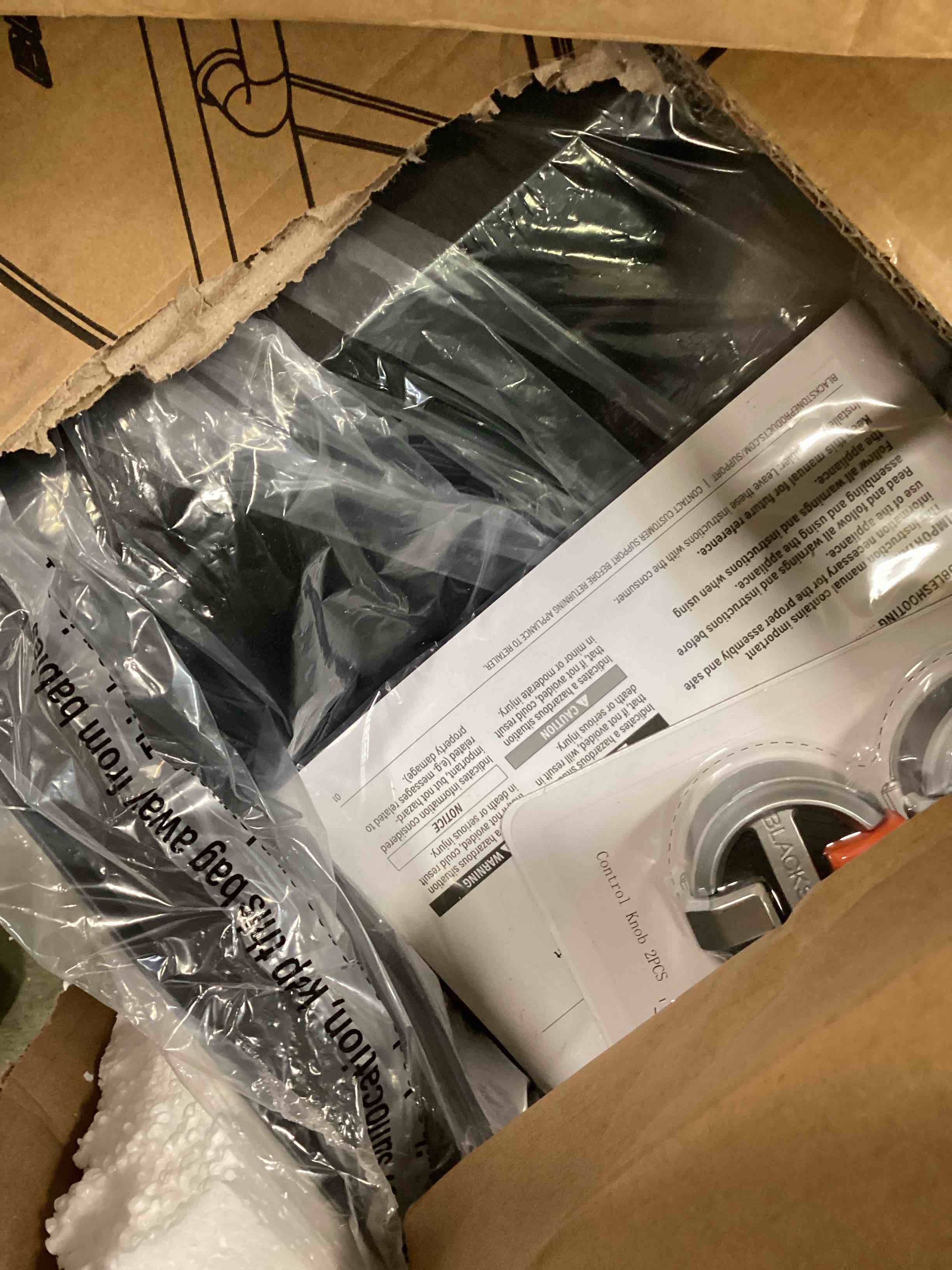 https://s3.amazonaws.com/lotting-images-prod/bidfta/PPE3687475_1749835397598.jpeg