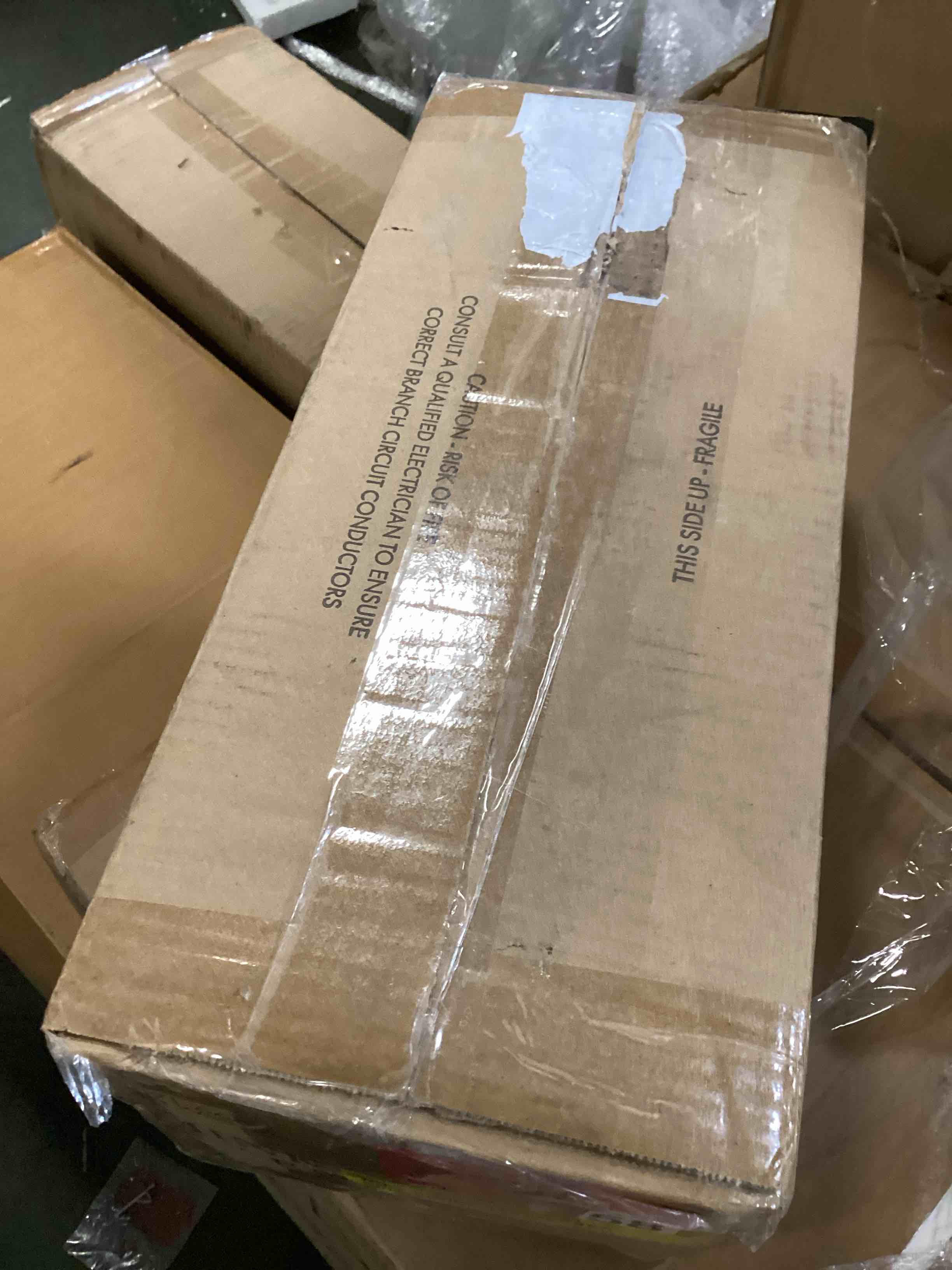 https://s3.amazonaws.com/lotting-images-prod/bidfta/PPE3687529_1749926979231.jpeg