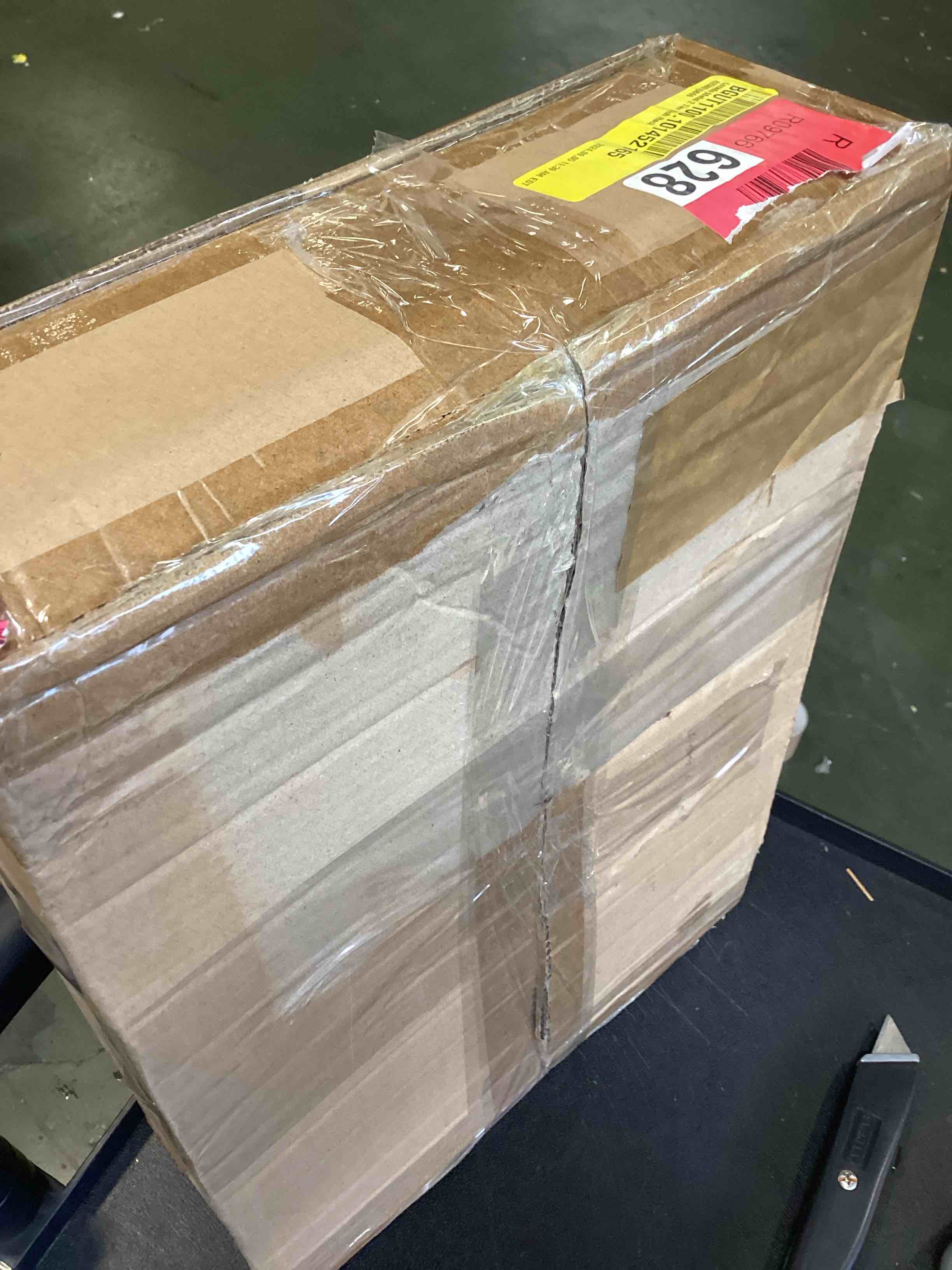 https://s3.amazonaws.com/lotting-images-prod/bidfta/PPE3687751_1750274726393.jpeg