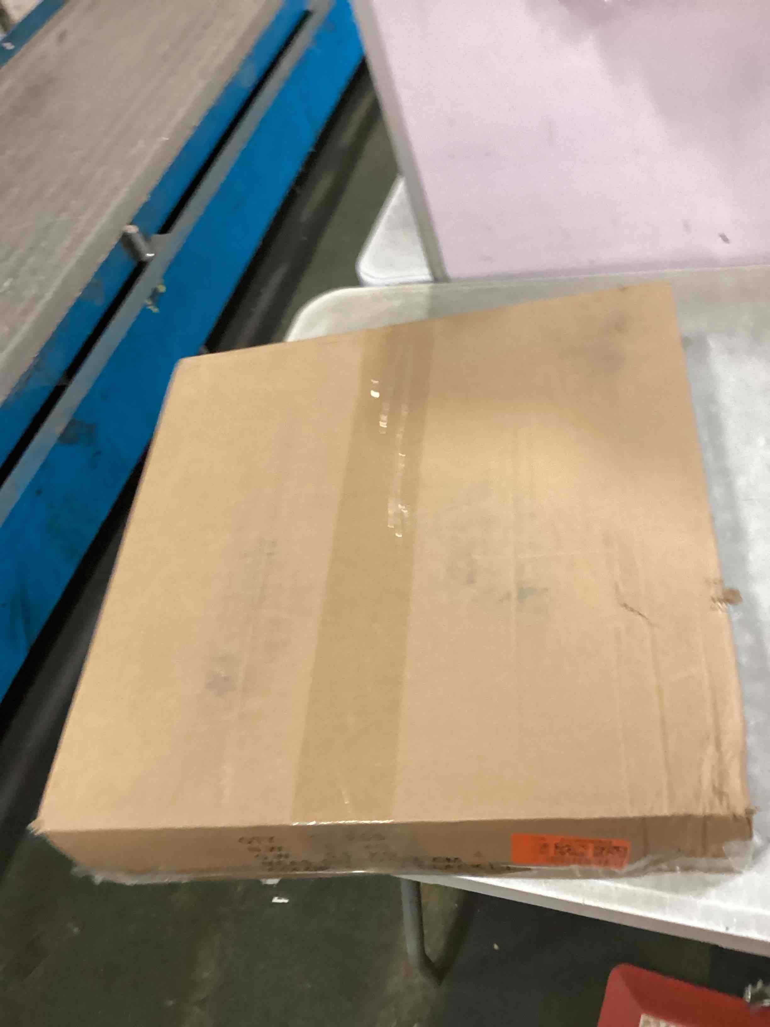 https://s3.amazonaws.com/lotting-images-prod/bidfta/PPE3689306_1749238993962.jpeg