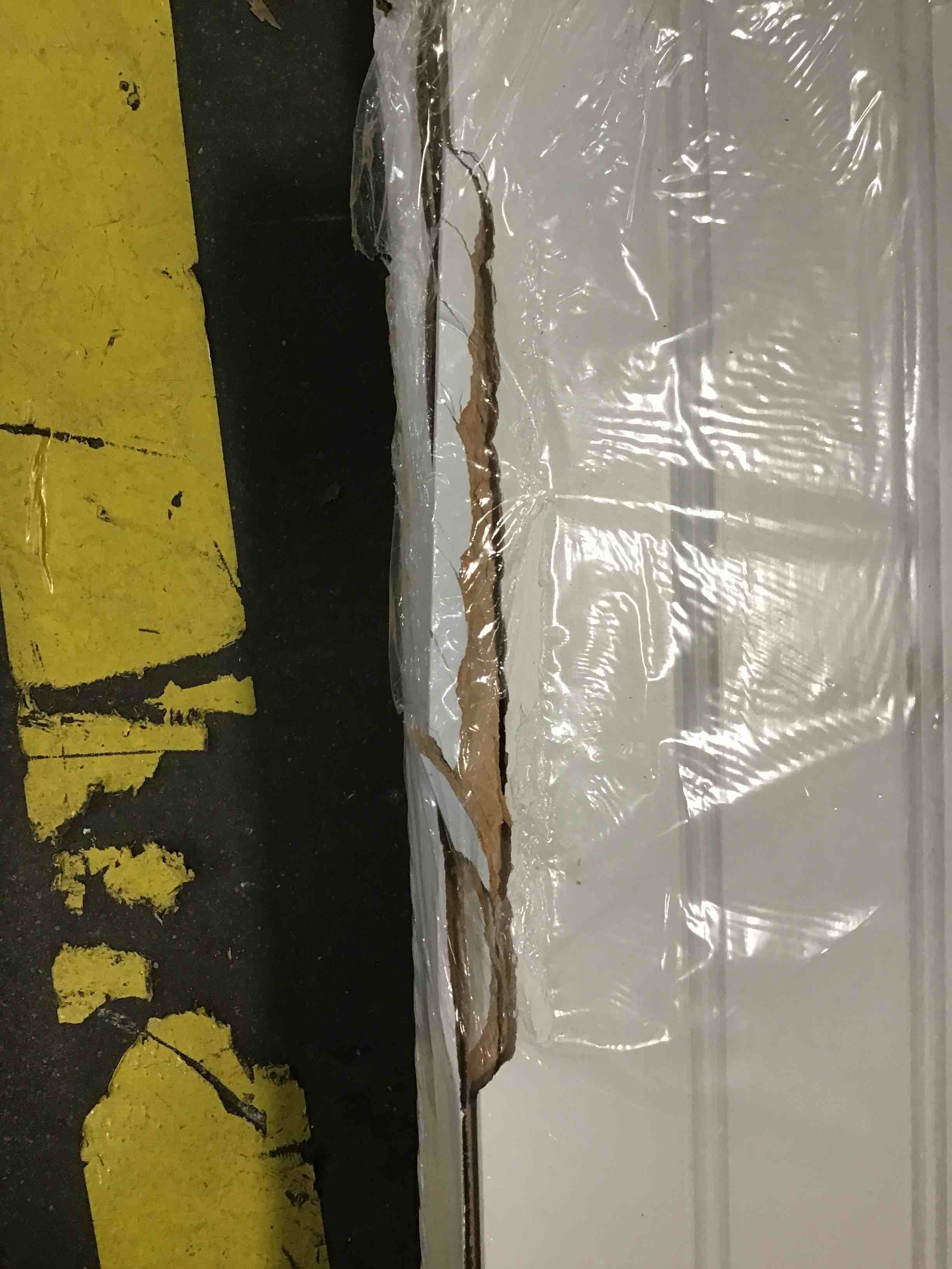 https://s3.amazonaws.com/lotting-images-prod/bidfta/PPE3689920_1749576009518.jpeg