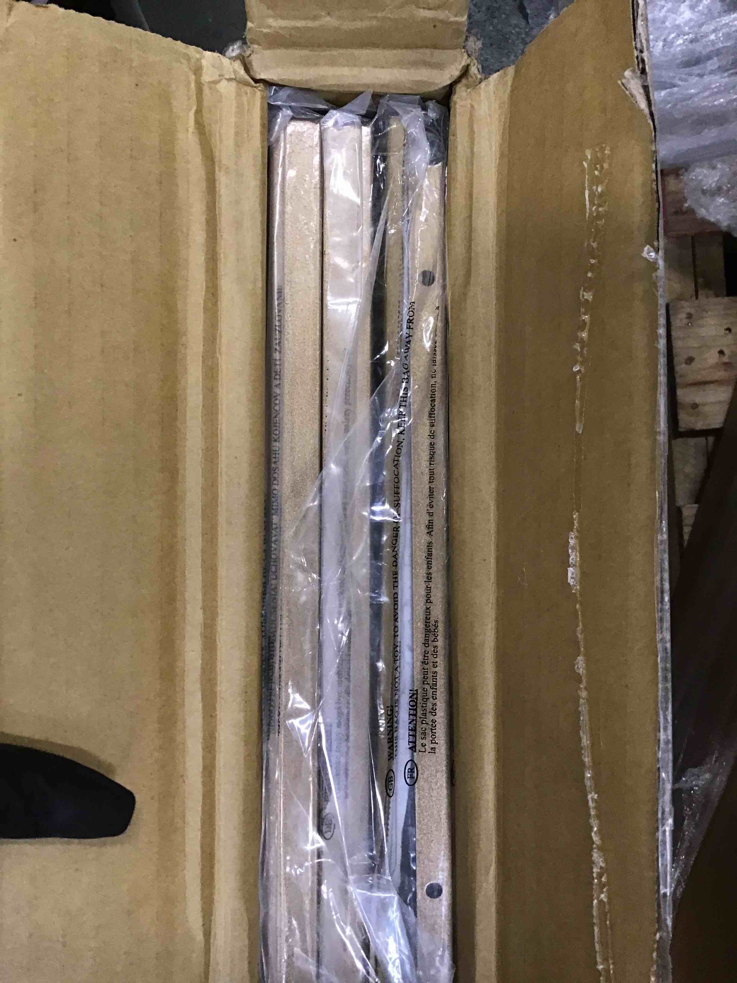 https://s3.amazonaws.com/lotting-images-prod/bidfta/PPE3690116_1749732638373.jpeg