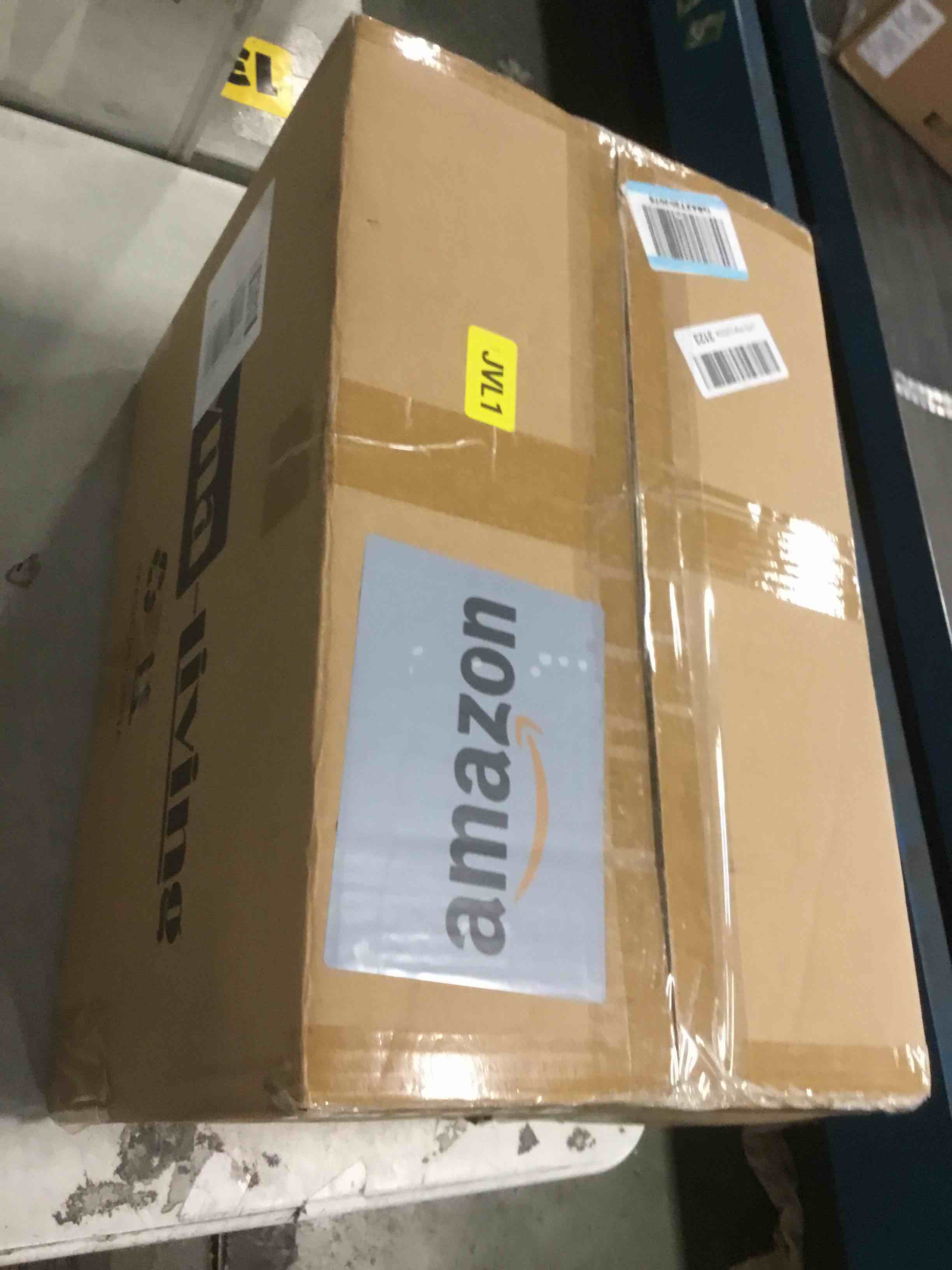https://s3.amazonaws.com/lotting-images-prod/bidfta/PPE3691339_1749129771616.jpeg