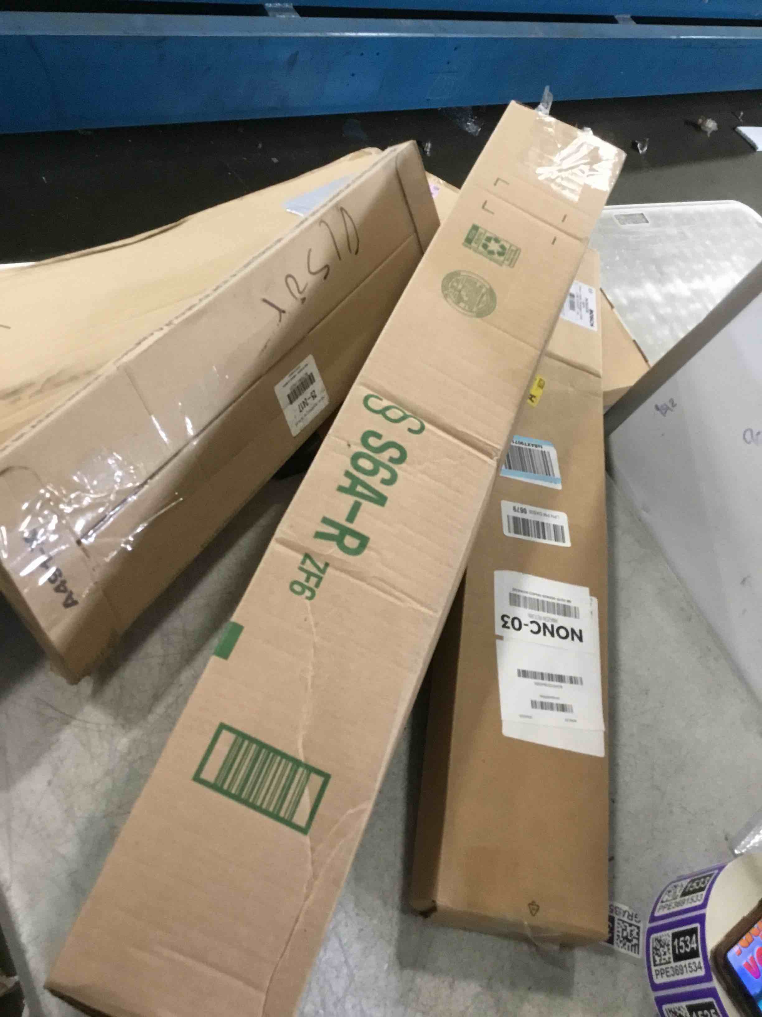 https://s3.amazonaws.com/lotting-images-prod/bidfta/PPE3691519_1749232956077.jpeg