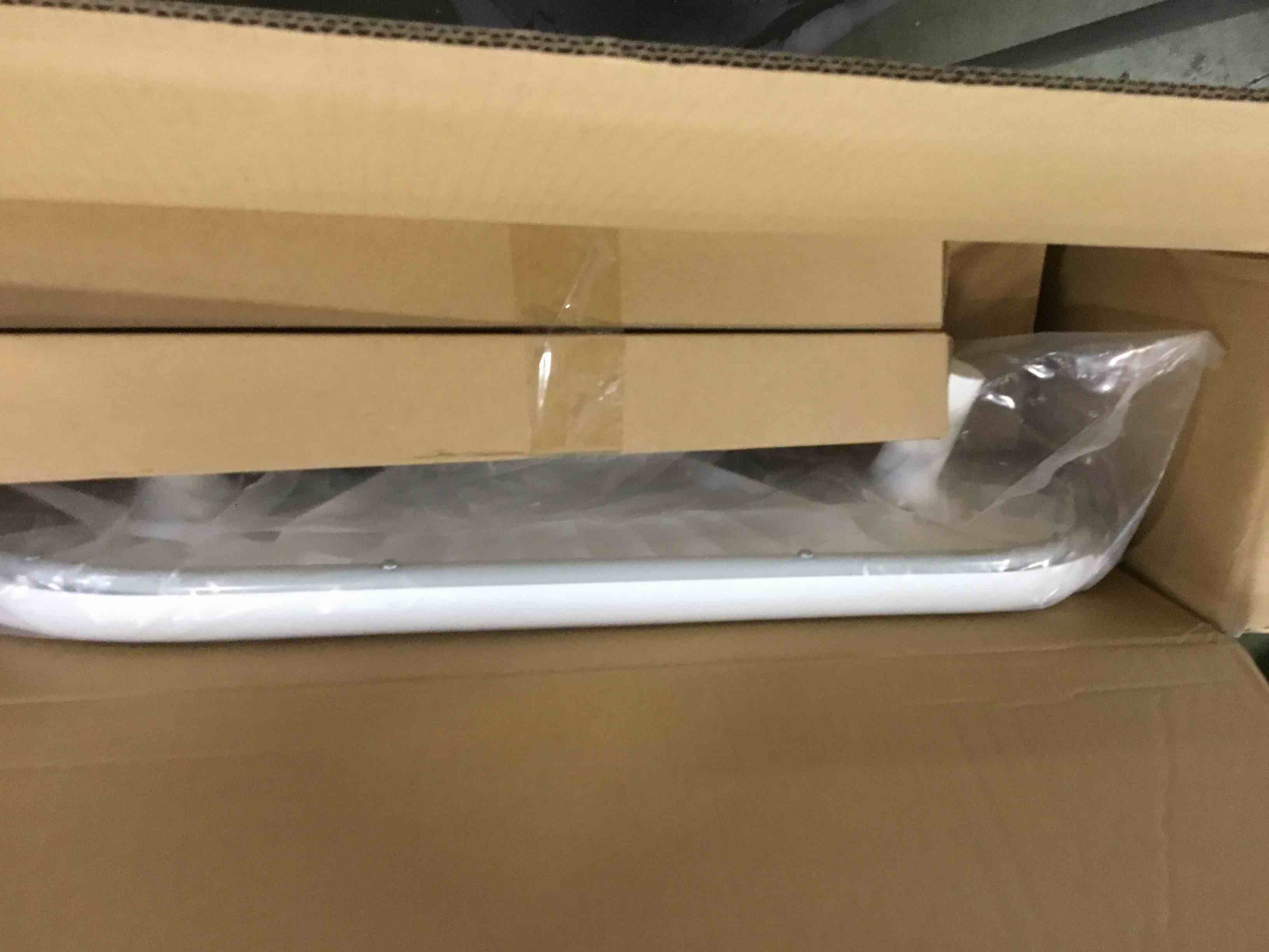 https://s3.amazonaws.com/lotting-images-prod/bidfta/PPE3691589_1749297218276.jpeg