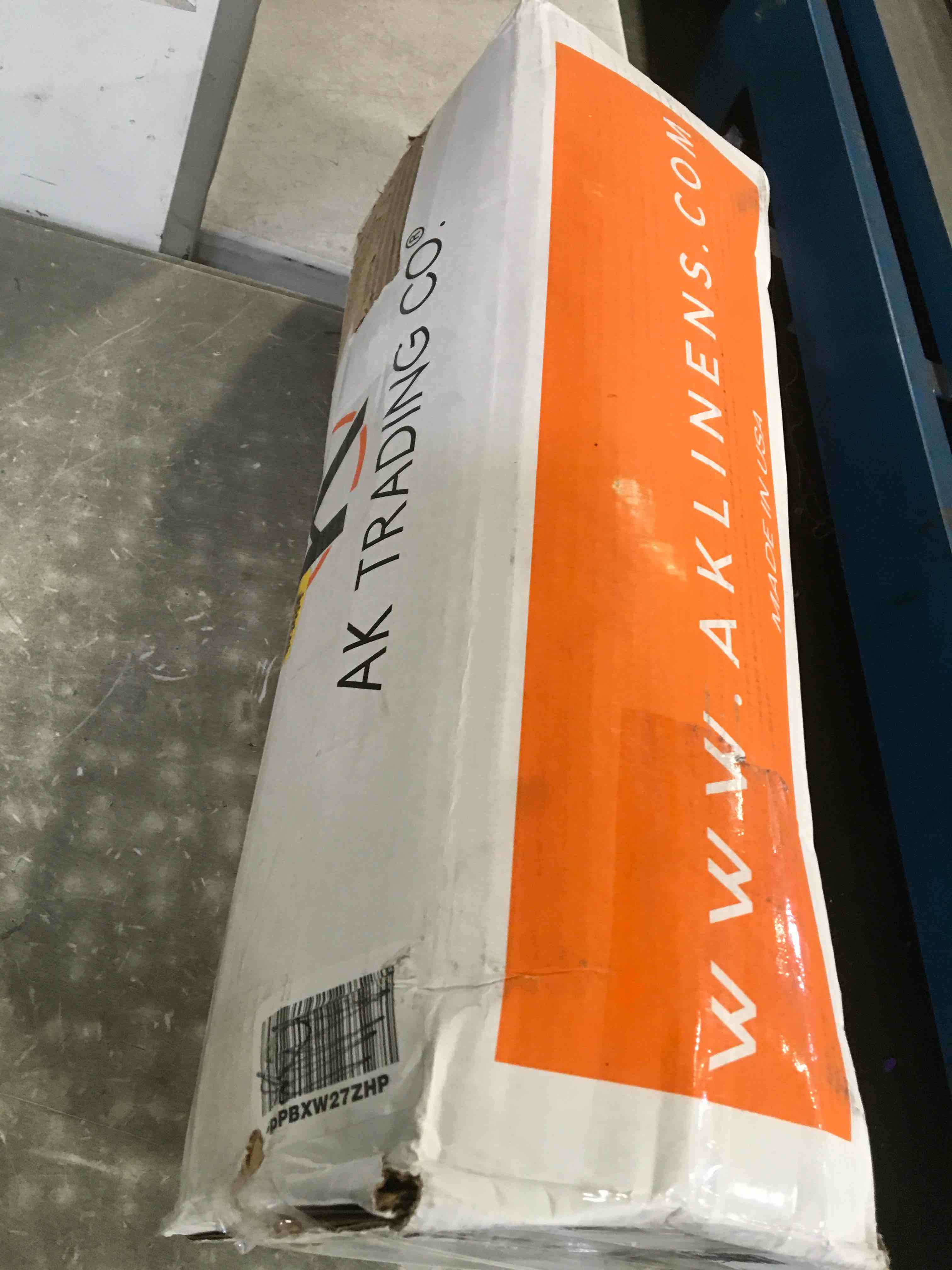 https://s3.amazonaws.com/lotting-images-prod/bidfta/PPE3691913_1749490653897.jpeg