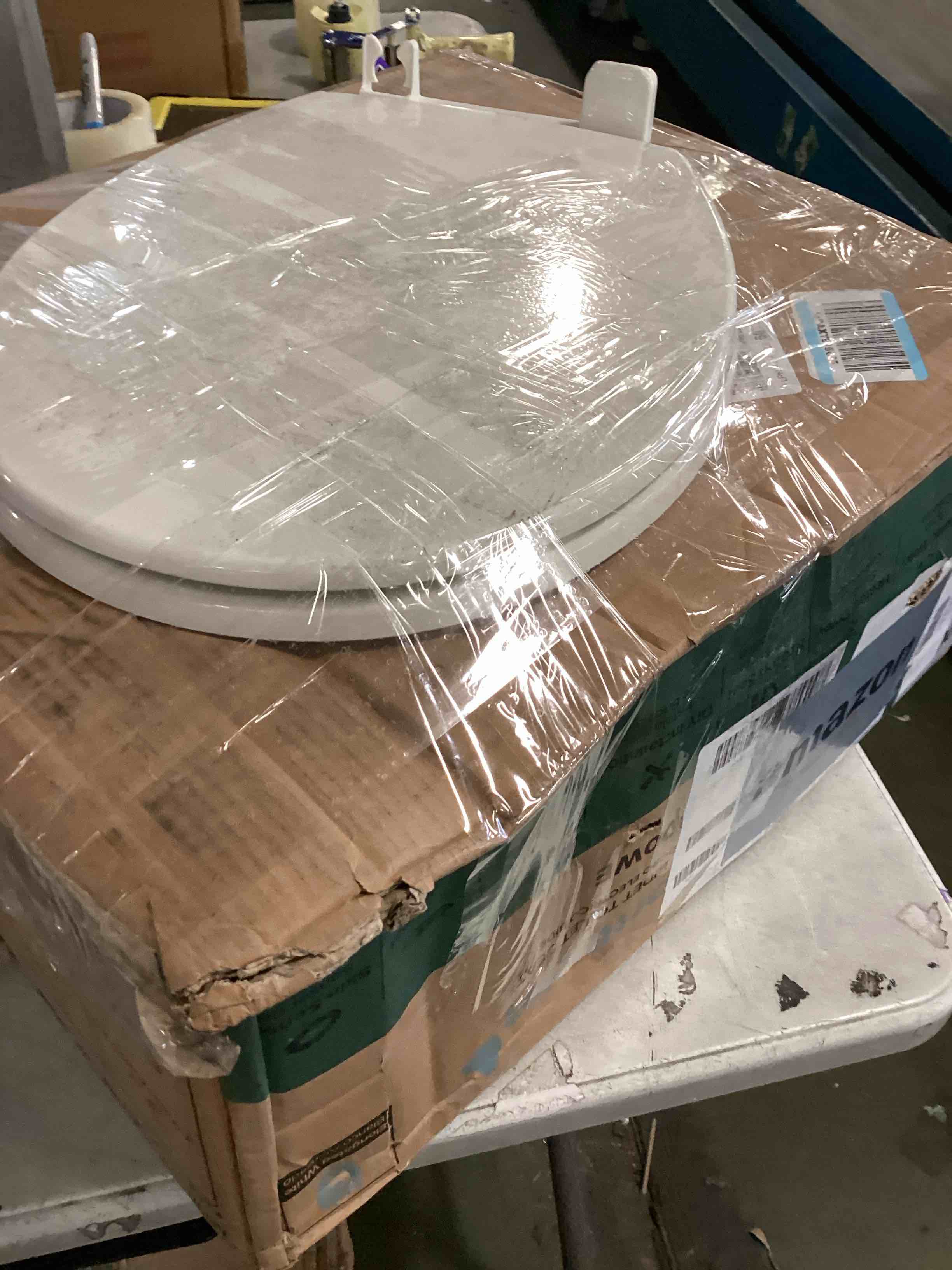 https://s3.amazonaws.com/lotting-images-prod/bidfta/PPE3692464_1749672242852.jpeg