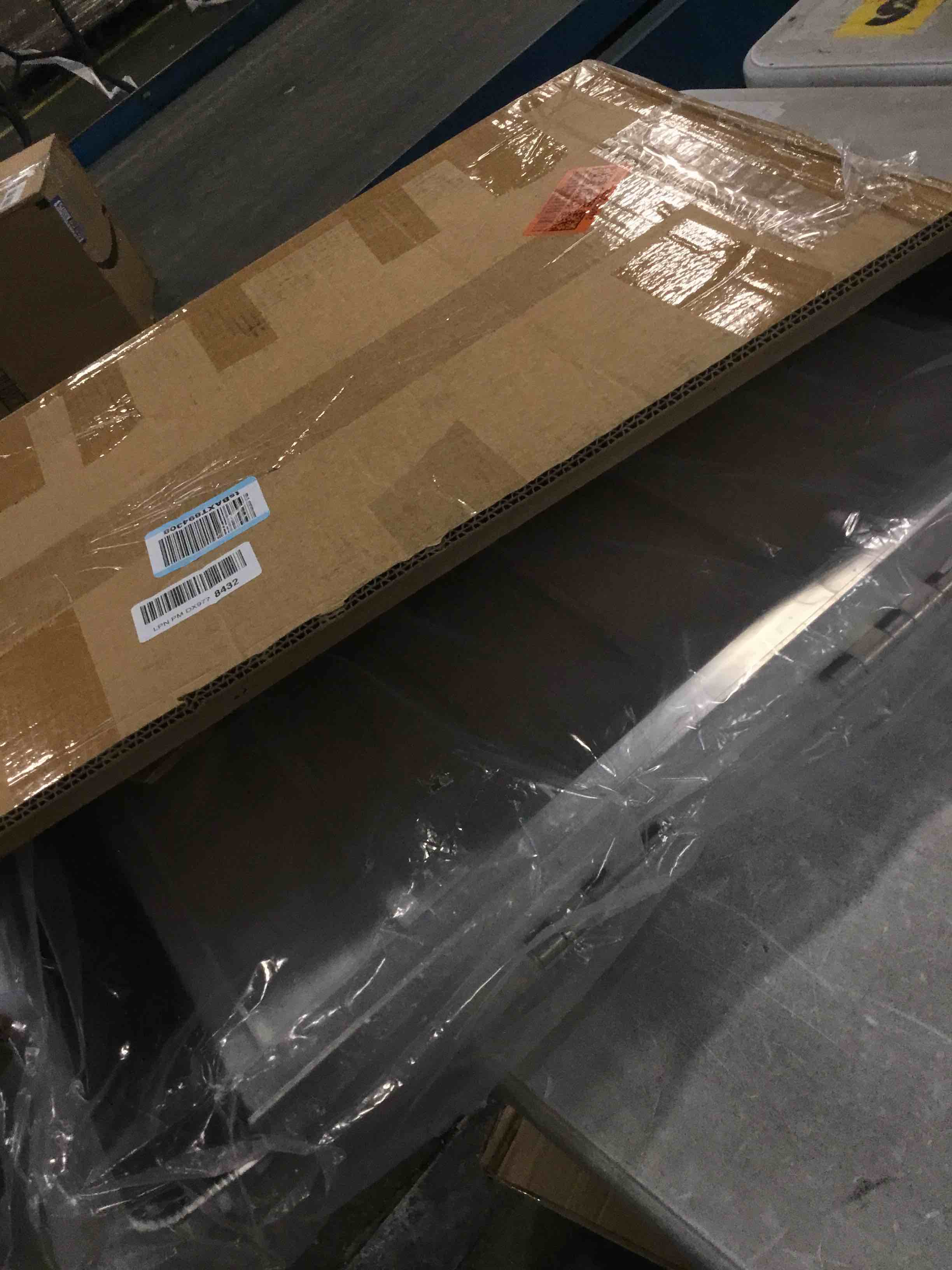https://s3.amazonaws.com/lotting-images-prod/bidfta/PPE3692961_1749910547132.jpeg