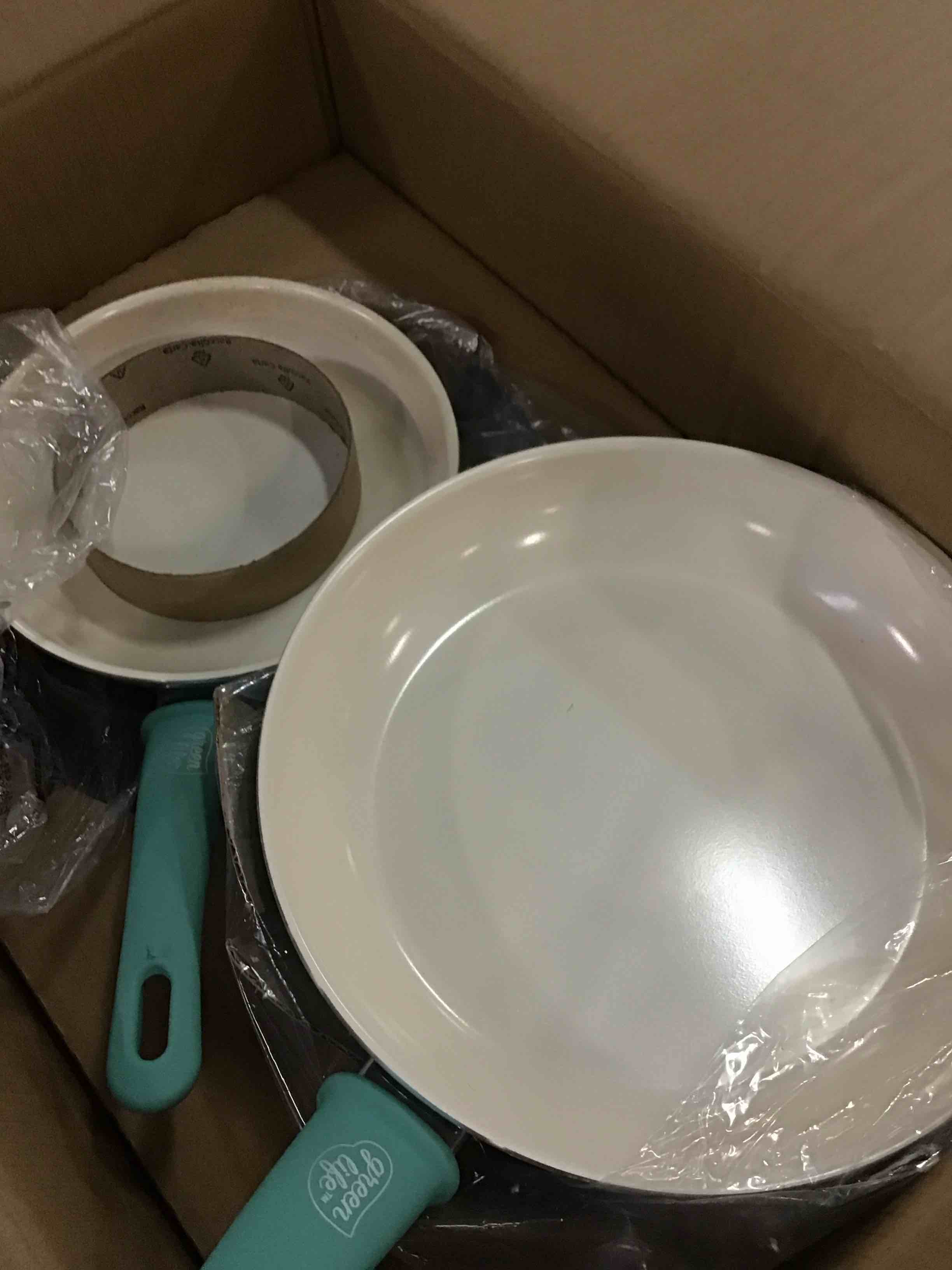 https://s3.amazonaws.com/lotting-images-prod/bidfta/PPE3694267_1747756417904.jpeg