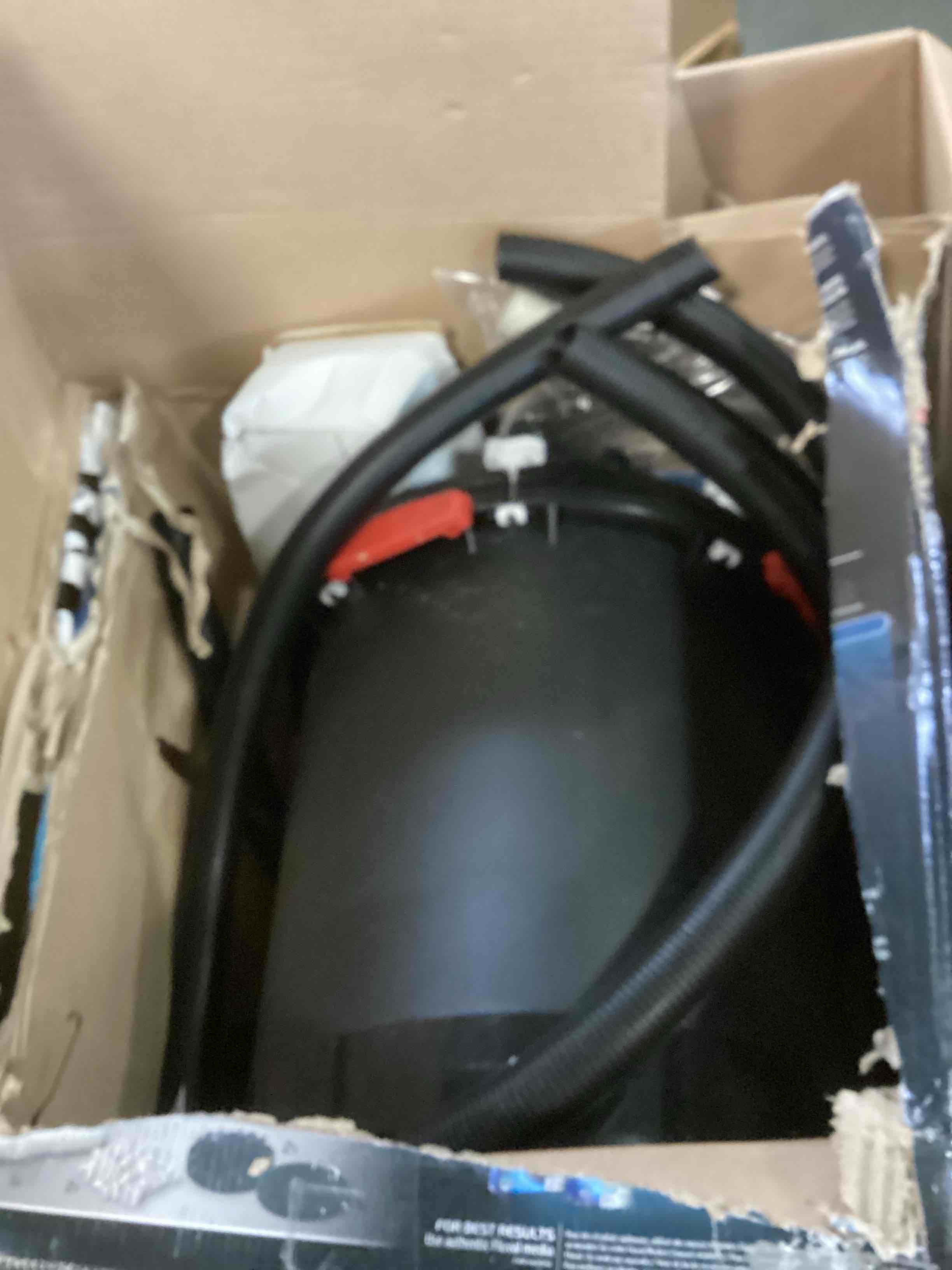 https://s3.amazonaws.com/lotting-images-prod/bidfta/PPE3694590_1747857927610.jpeg