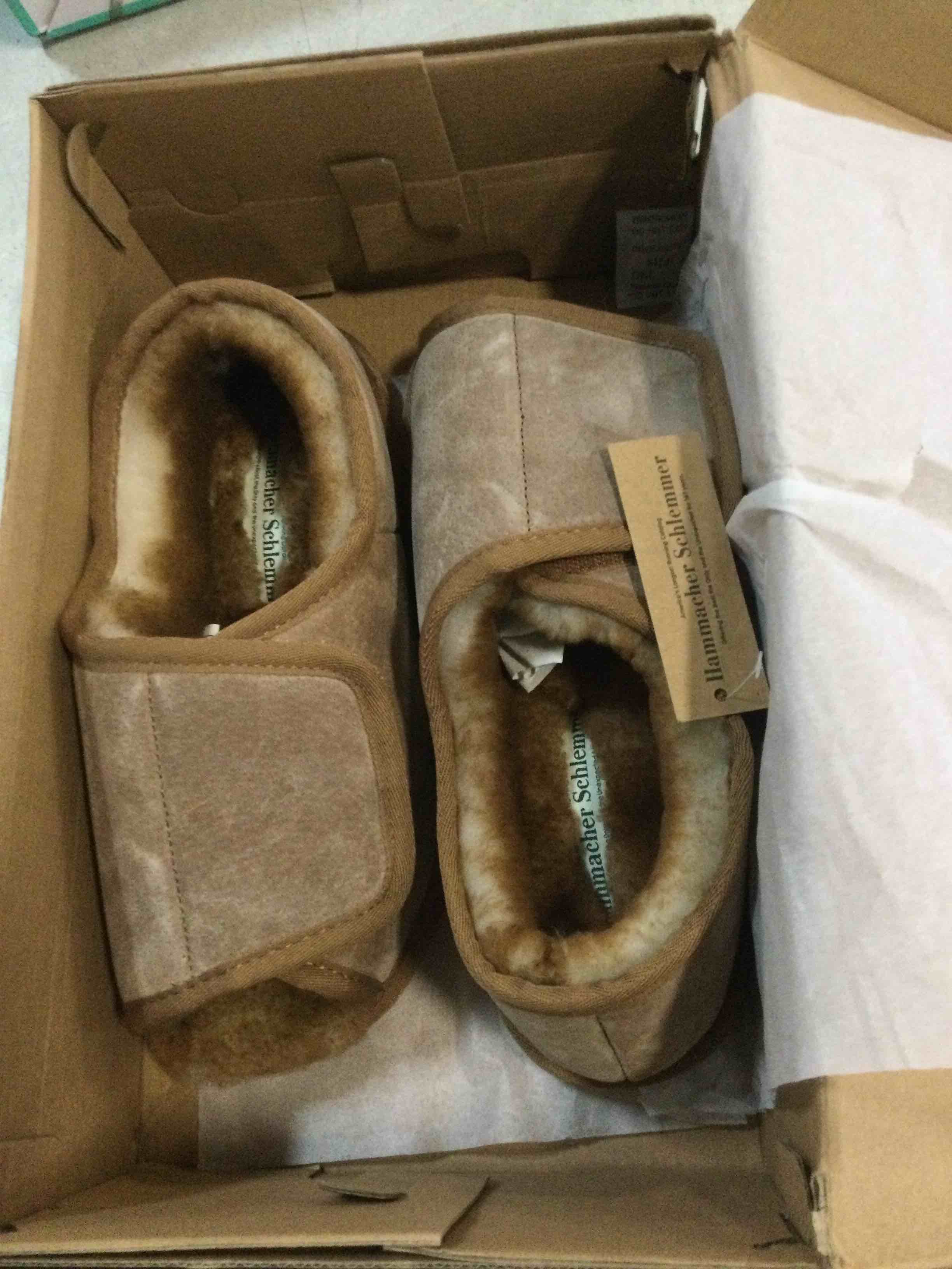 https://s3.amazonaws.com/lotting-images-prod/bidfta/PPE3695116_1748533852986.jpeg