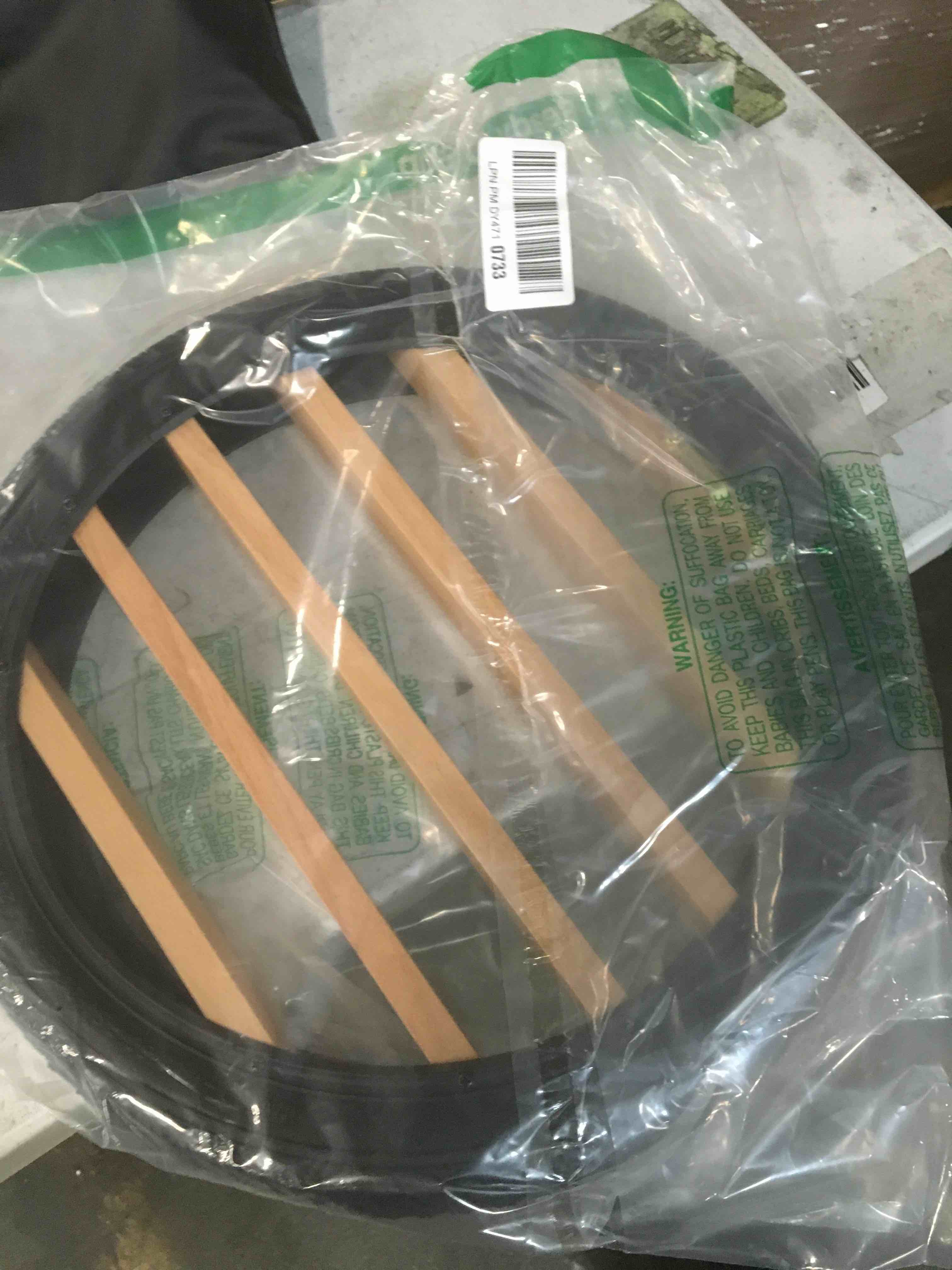 https://s3.amazonaws.com/lotting-images-prod/bidfta/PPE3695413_1748636287044.jpeg