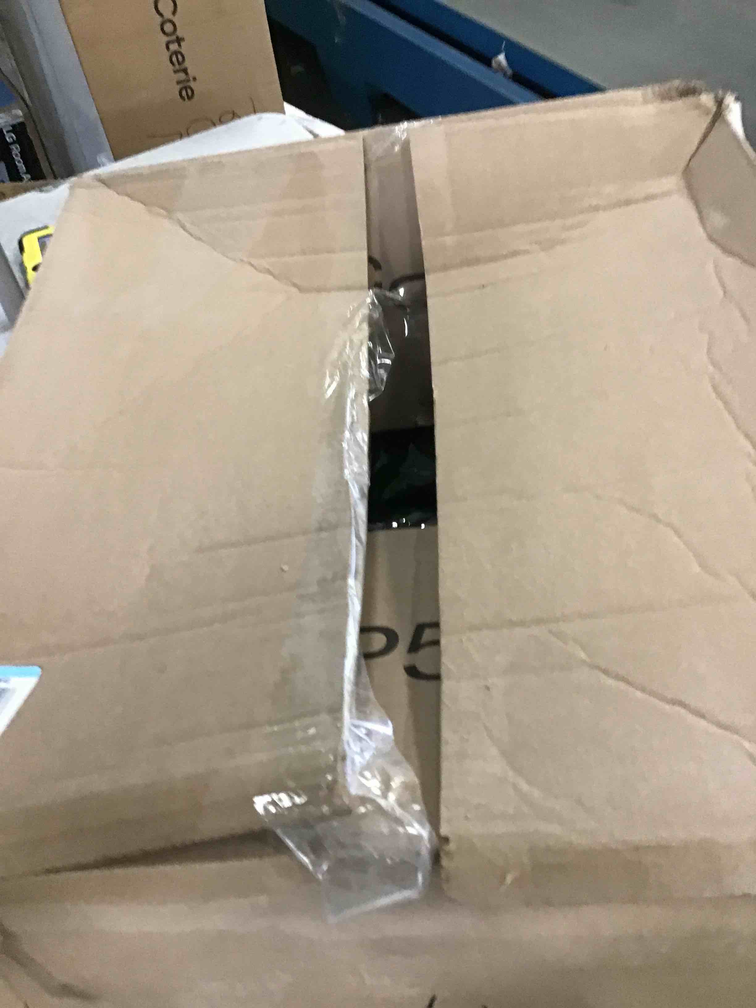 https://s3.amazonaws.com/lotting-images-prod/bidfta/PPE3695739_1748961102156.jpeg