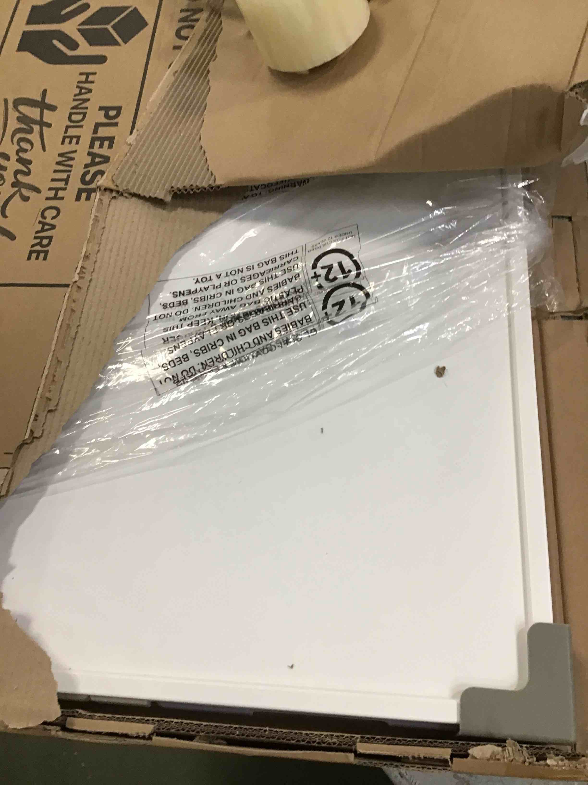 https://s3.amazonaws.com/lotting-images-prod/bidfta/PPE3695887_1749041039679.jpeg