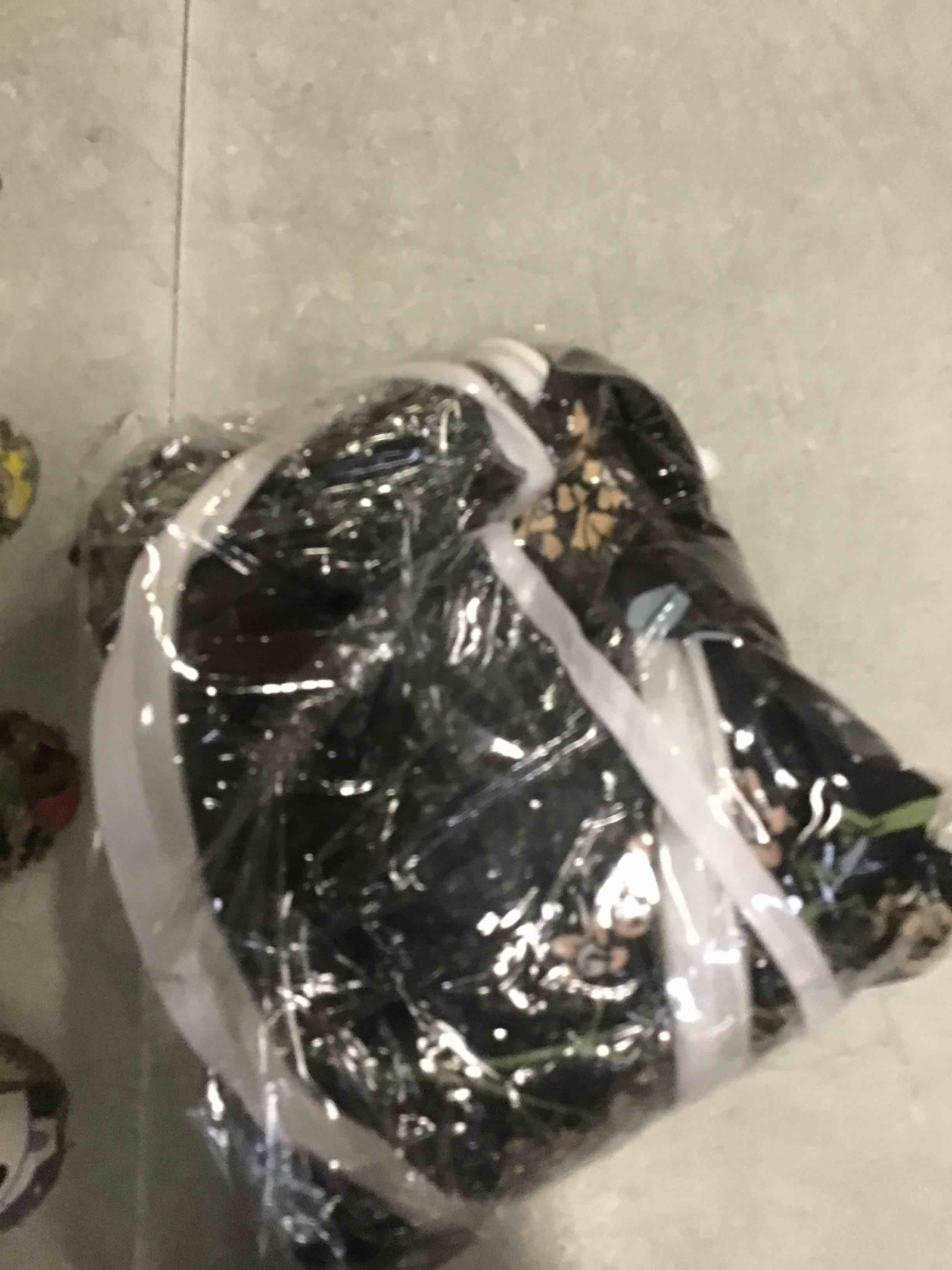https://s3.amazonaws.com/lotting-images-prod/bidfta/PPE3696593_1749240655918.jpeg