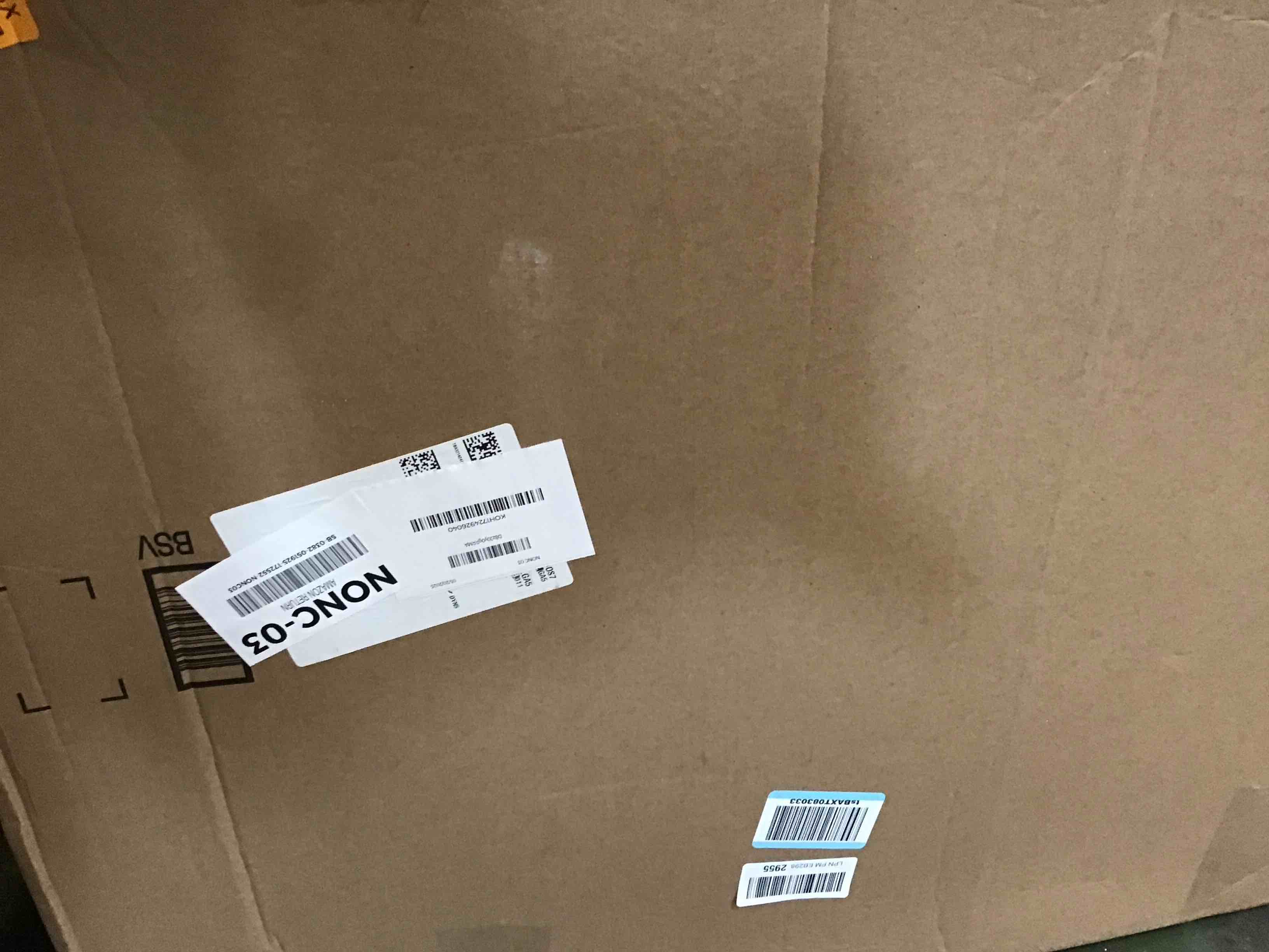 https://s3.amazonaws.com/lotting-images-prod/bidfta/PPE3696891_1749471644254.jpeg