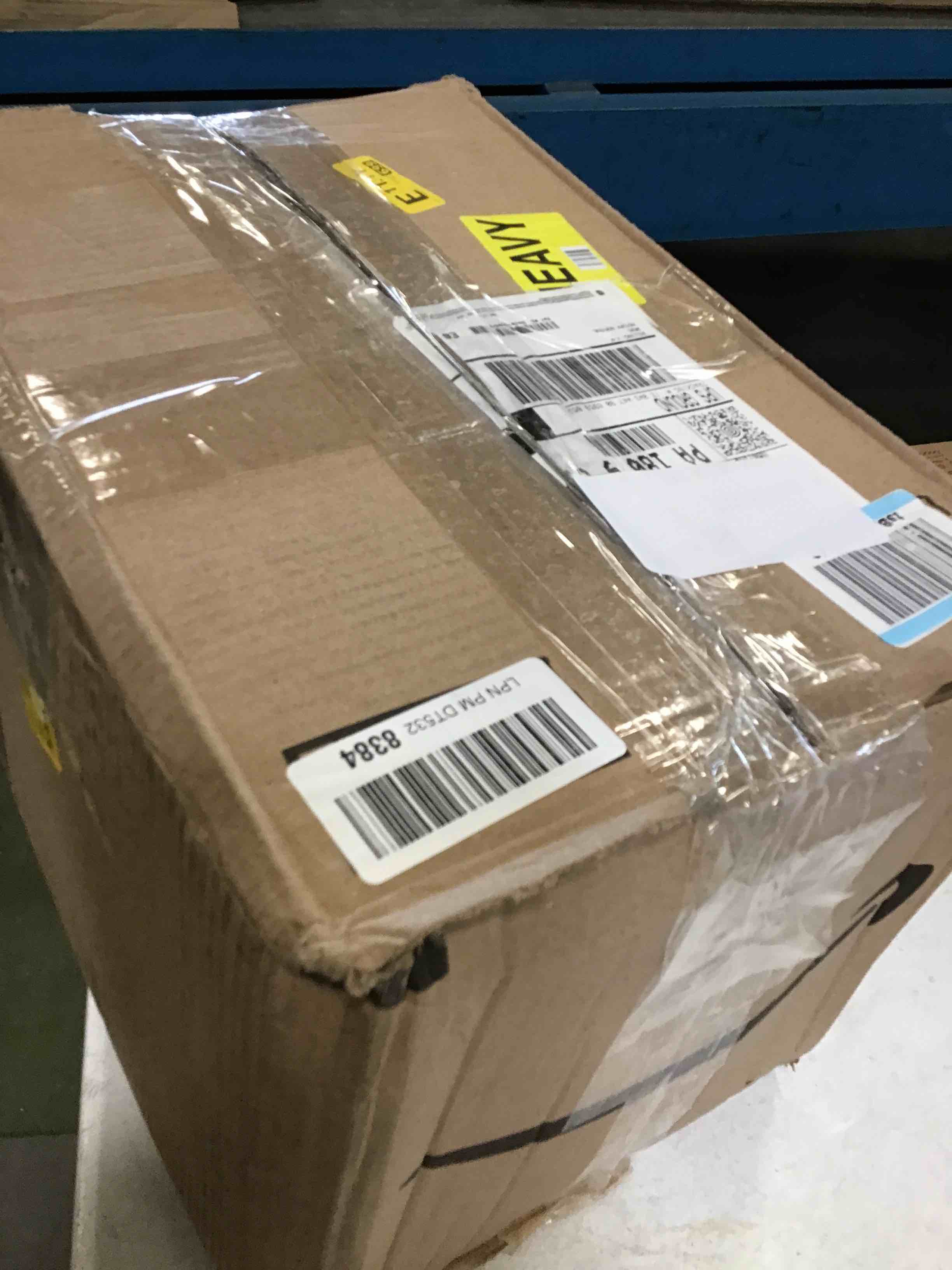 https://s3.amazonaws.com/lotting-images-prod/bidfta/PPE3697353_1747676937695.jpeg