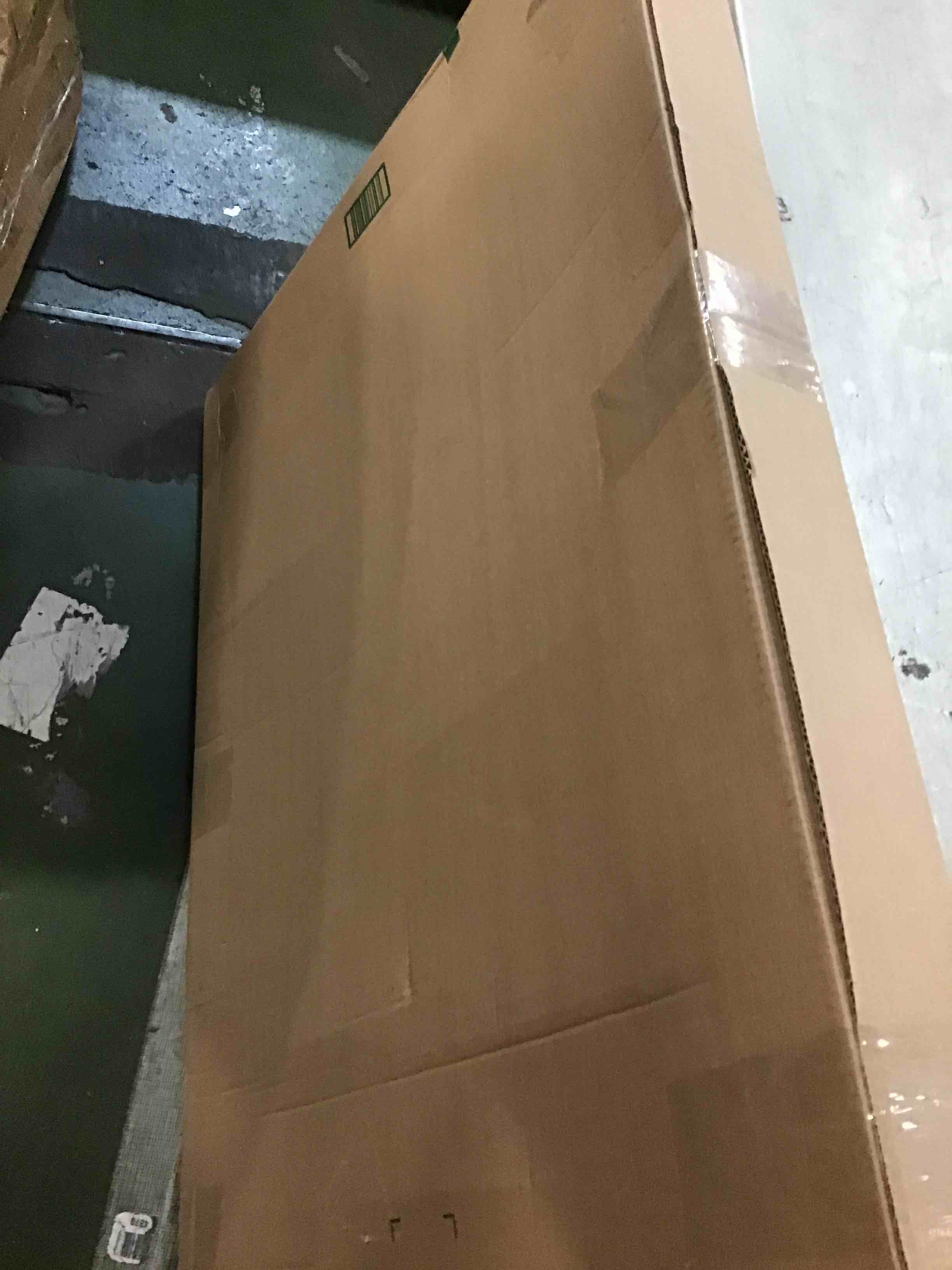 https://s3.amazonaws.com/lotting-images-prod/bidfta/PPE3697455_1747743924206.jpeg