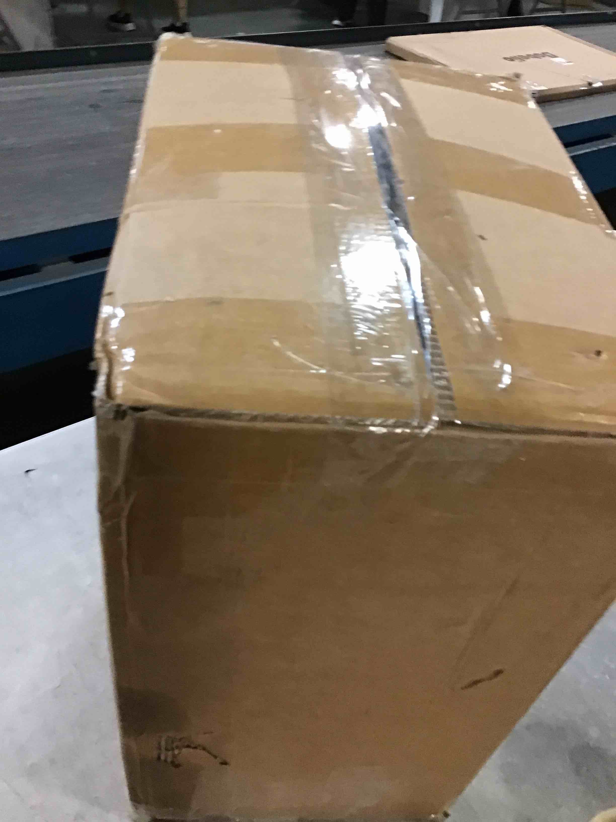https://s3.amazonaws.com/lotting-images-prod/bidfta/PPE3697465_1747744836121.jpeg