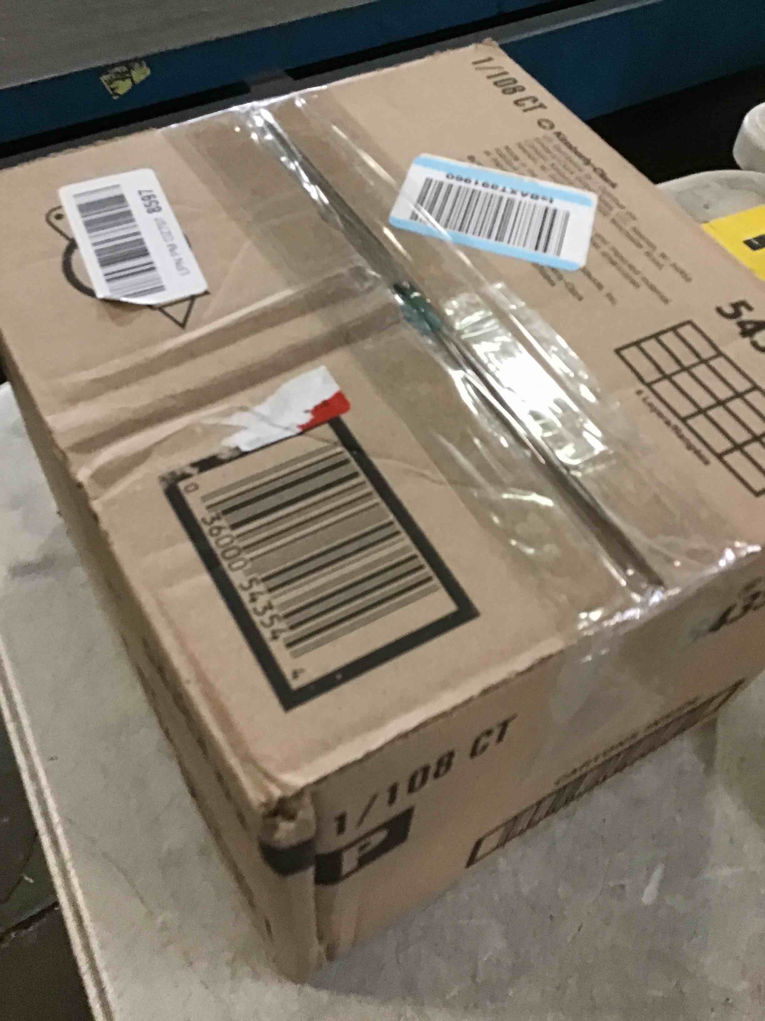 https://s3.amazonaws.com/lotting-images-prod/bidfta/PPE3697893_1747848352571.jpeg