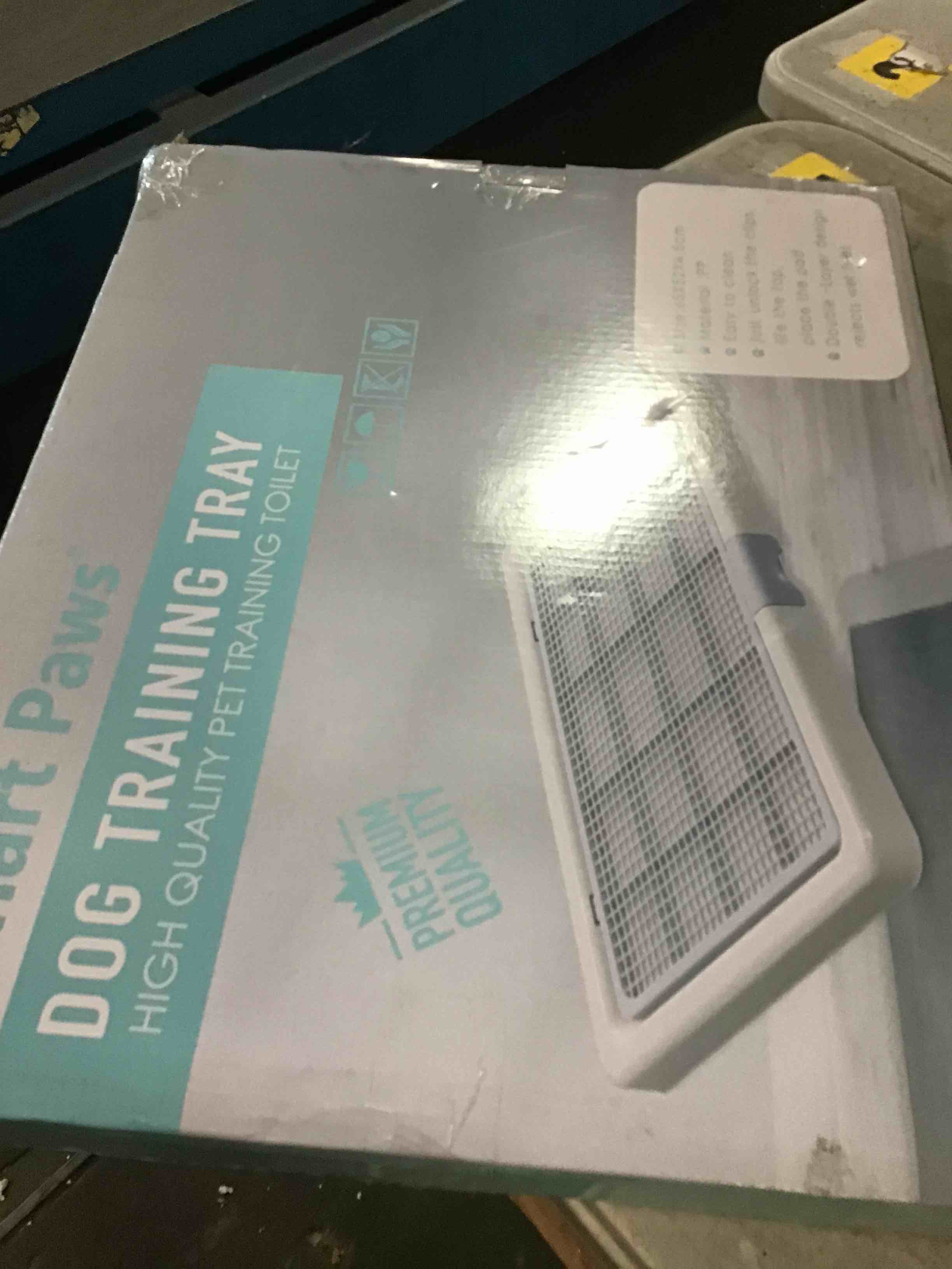https://s3.amazonaws.com/lotting-images-prod/bidfta/PPE3697913_1747849797453.jpeg