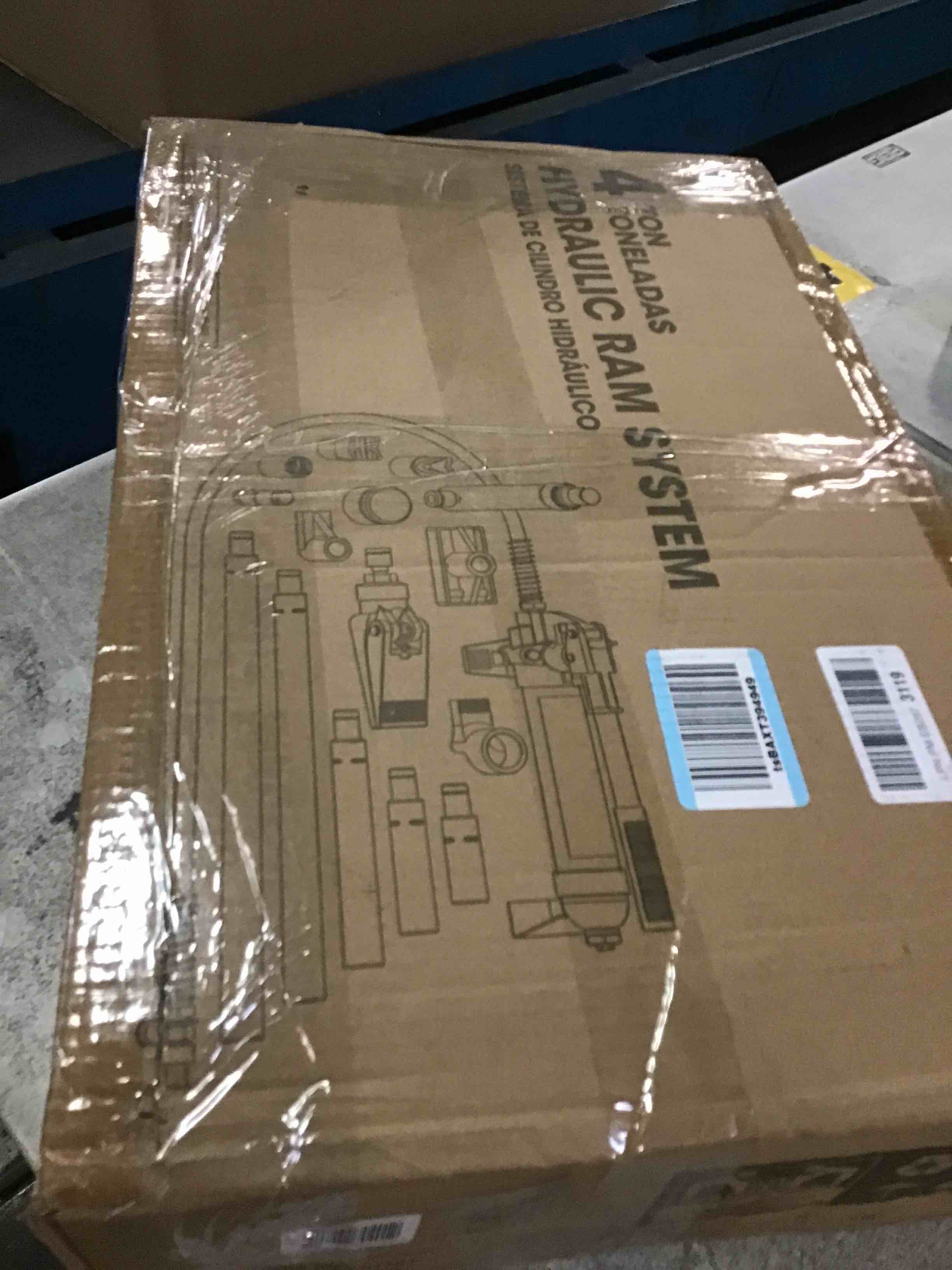https://s3.amazonaws.com/lotting-images-prod/bidfta/PPE3698032_1747917745110.jpeg