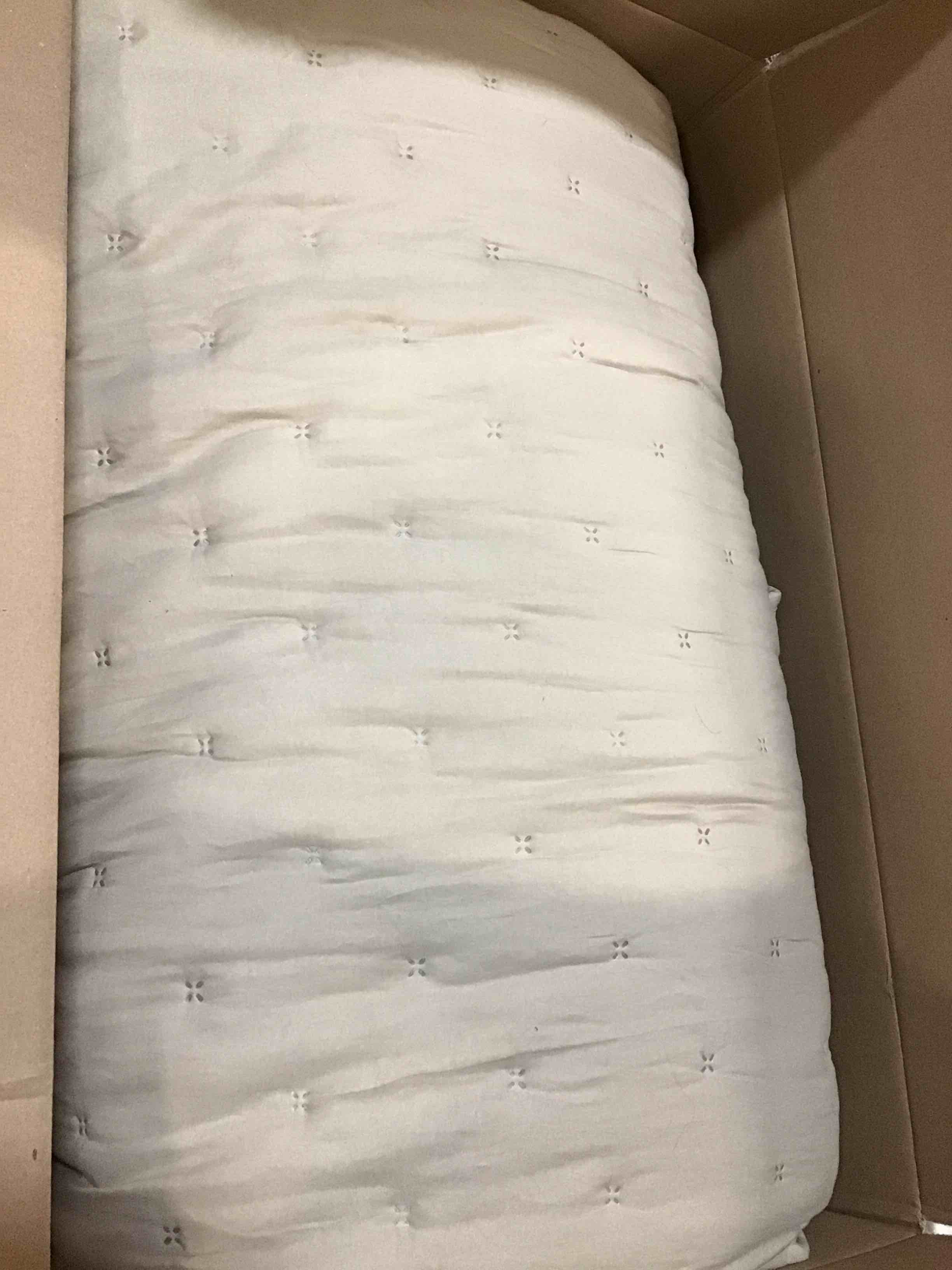 https://s3.amazonaws.com/lotting-images-prod/bidfta/PPE3699511_1748634477604.jpeg