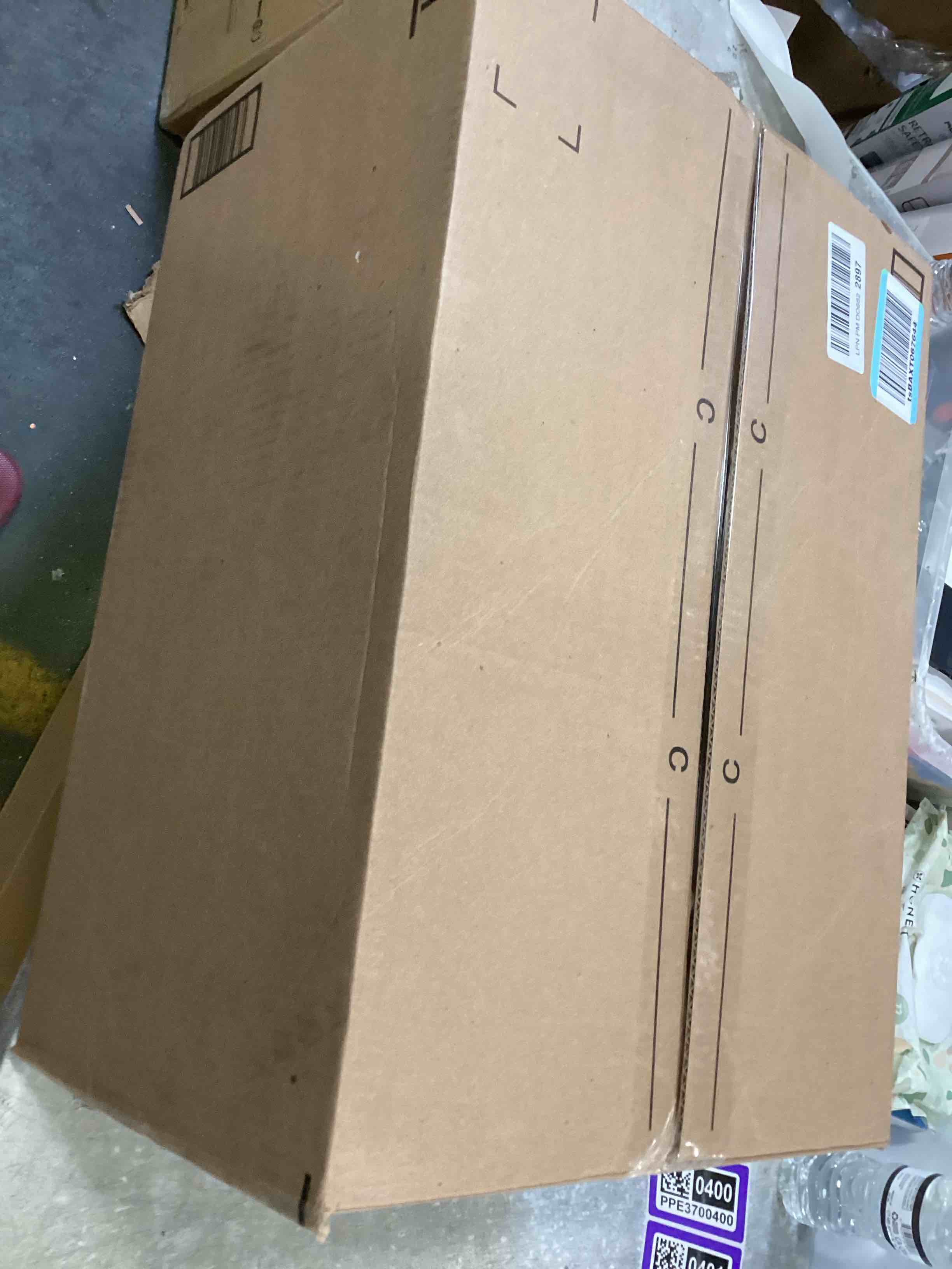 https://s3.amazonaws.com/lotting-images-prod/bidfta/PPE3700397_1748026499100.jpeg