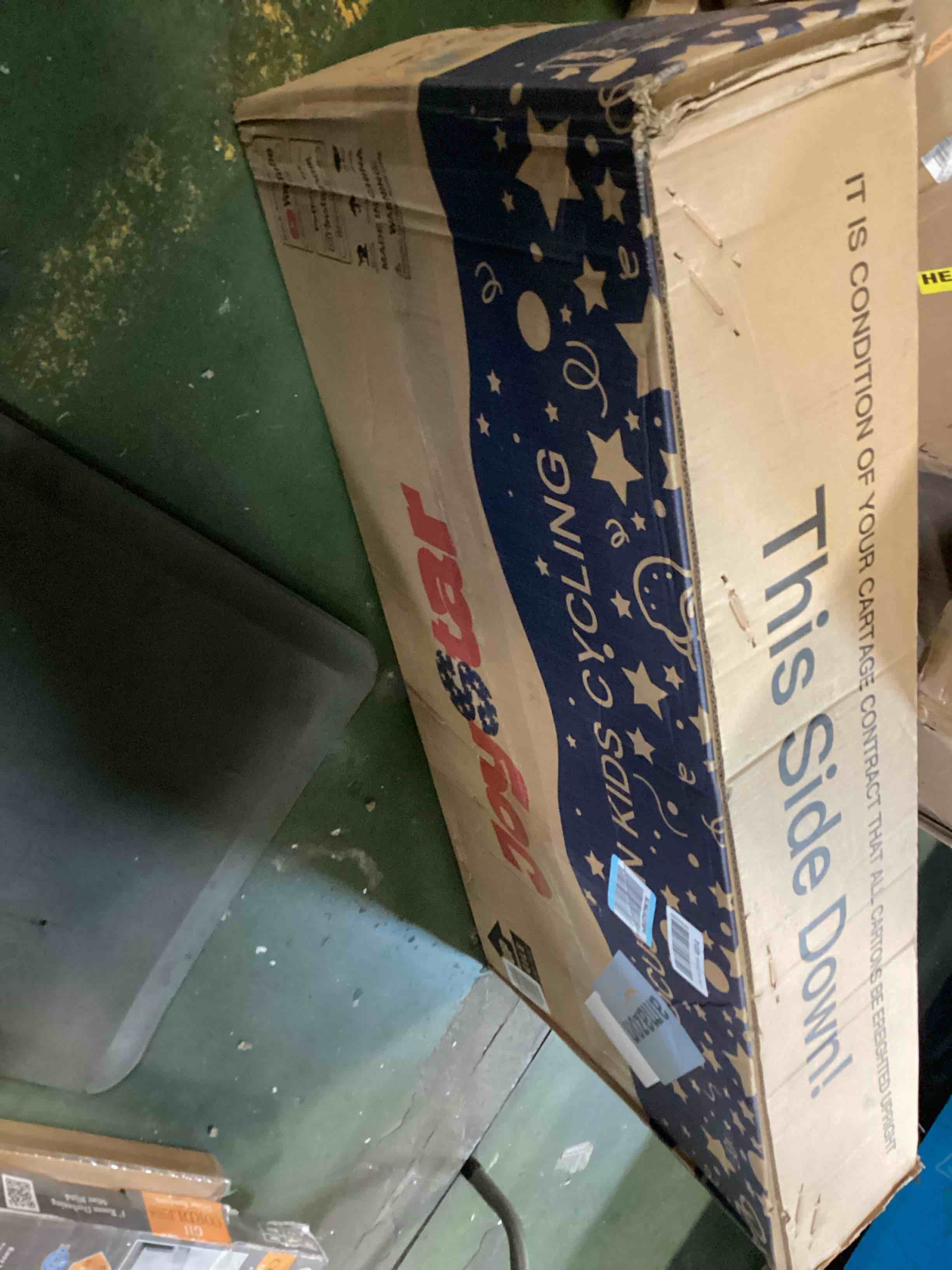 https://s3.amazonaws.com/lotting-images-prod/bidfta/PPE3700729_1748444326424.jpeg