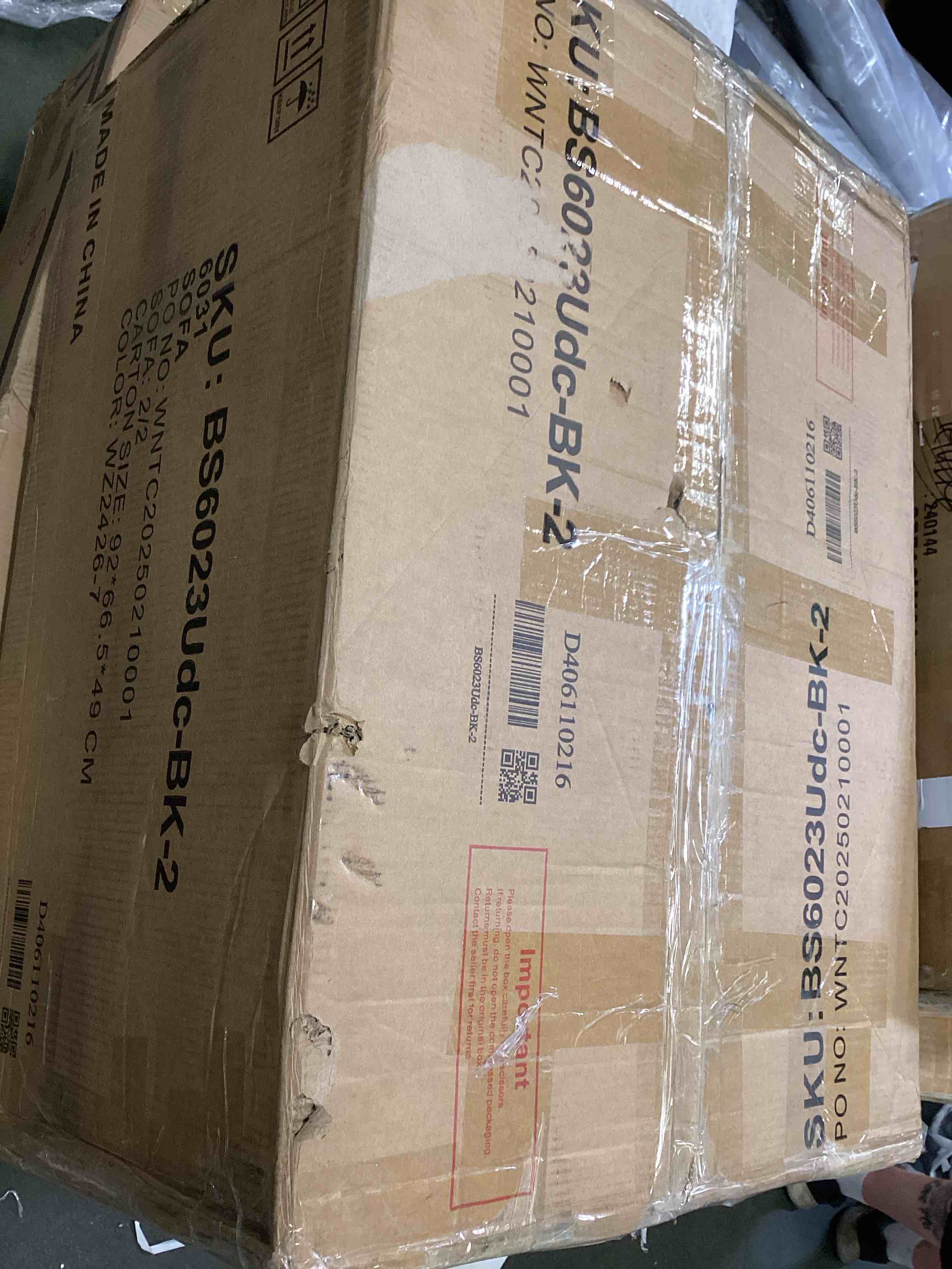 https://s3.amazonaws.com/lotting-images-prod/bidfta/PPE3701295_1748962399638.jpeg
