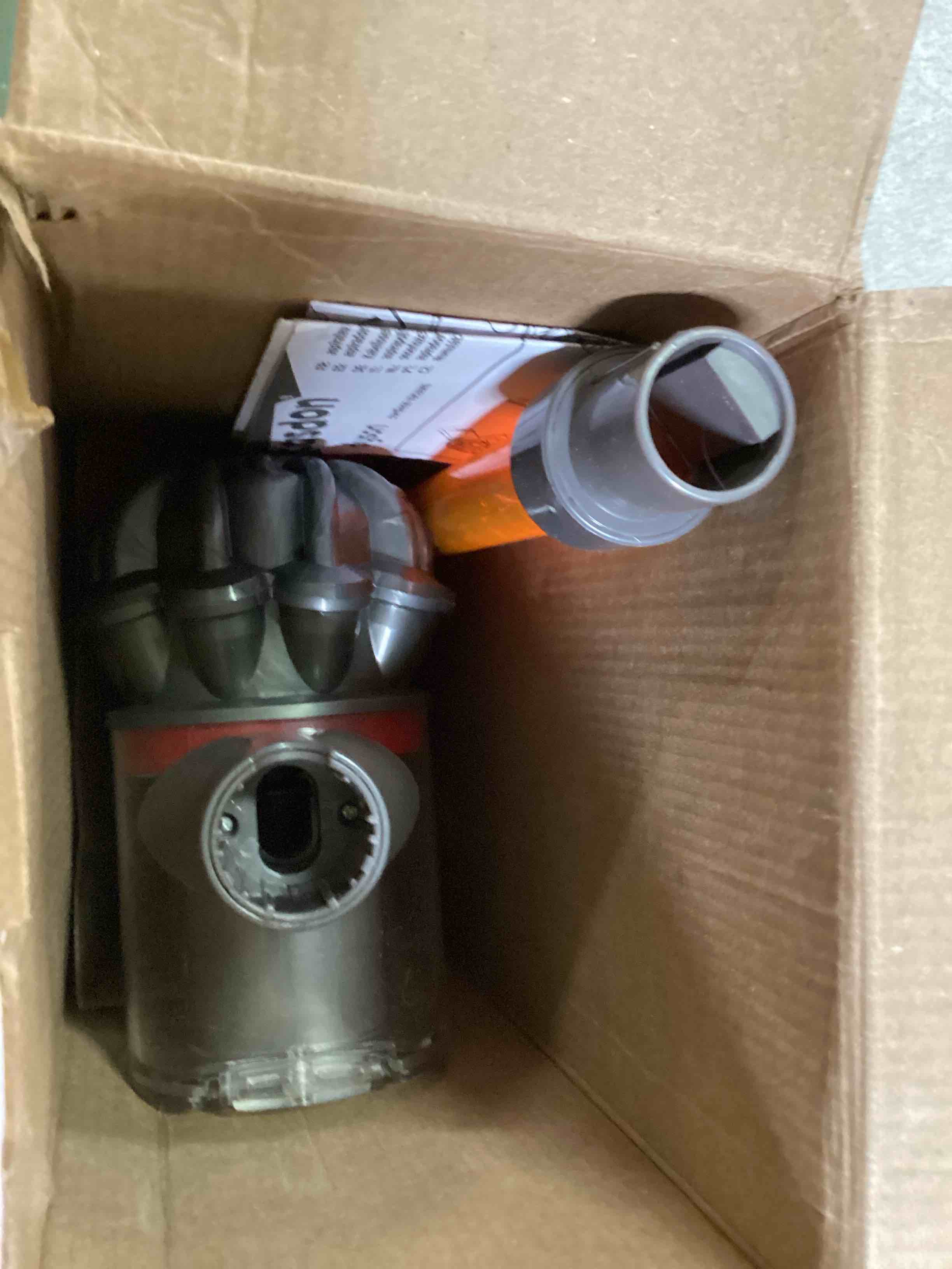 https://s3.amazonaws.com/lotting-images-prod/bidfta/PPE3702176_1749655717529.jpeg