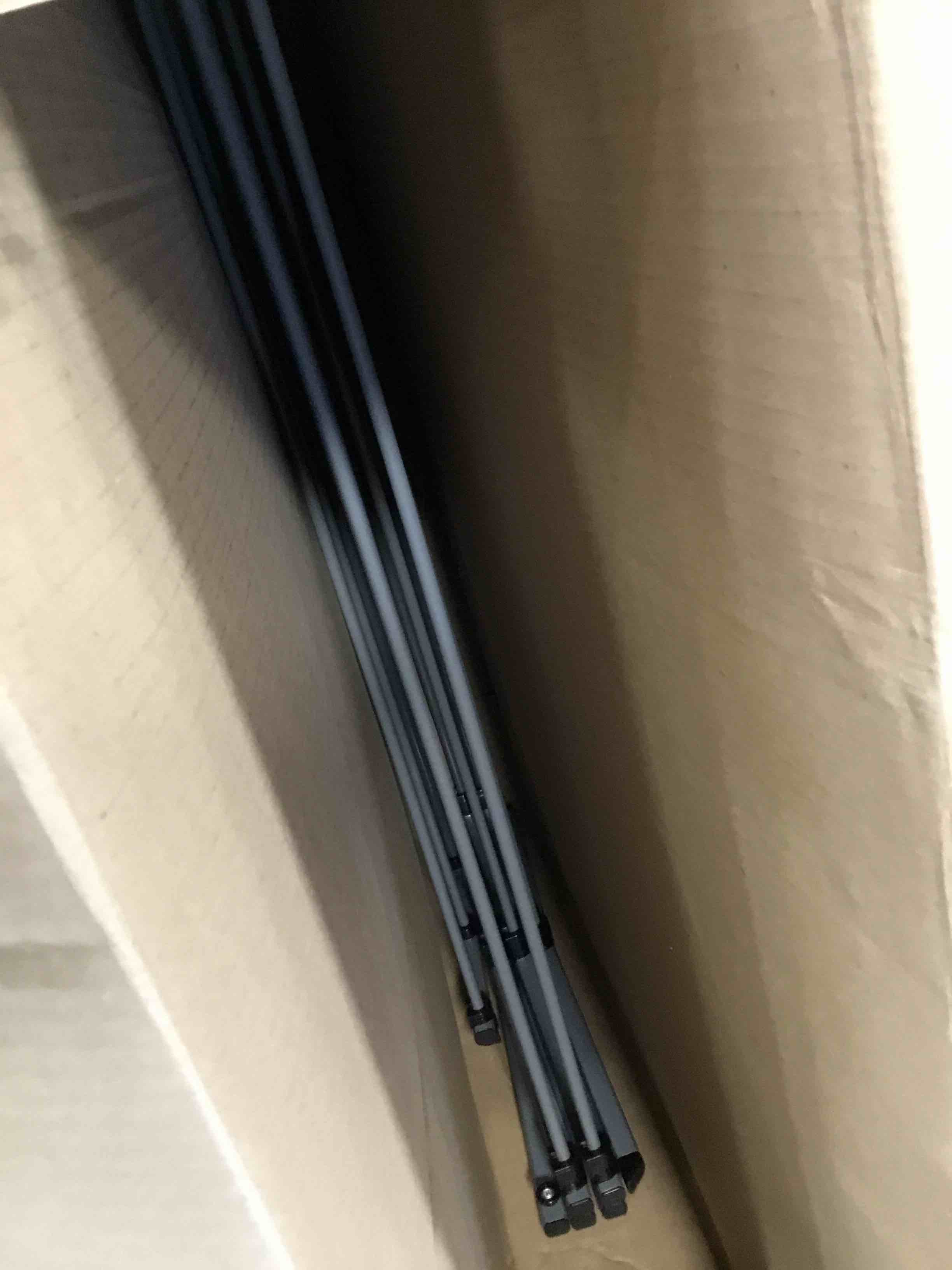 https://s3.amazonaws.com/lotting-images-prod/bidfta/PPE3704149_1748015434919.jpeg