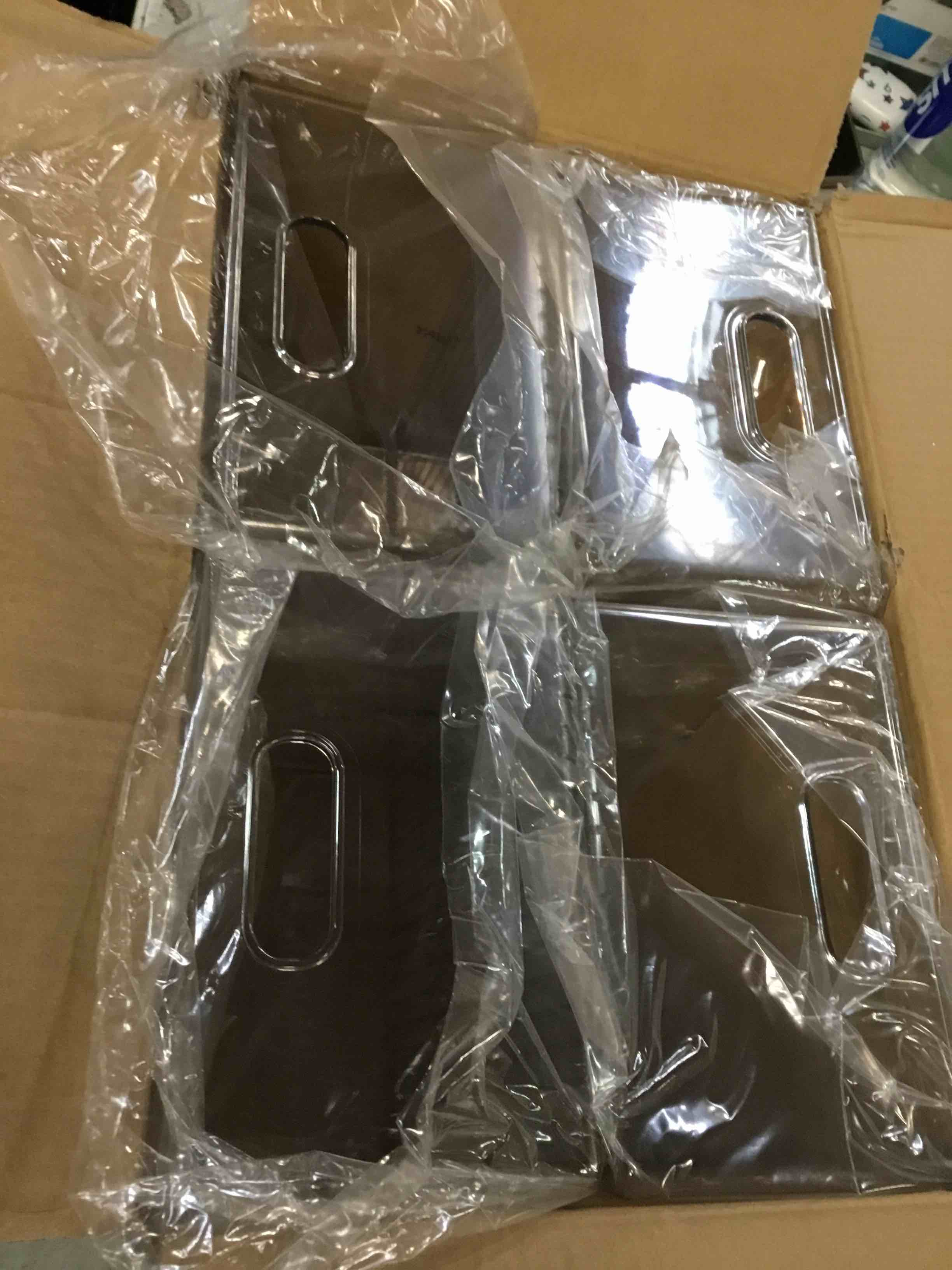 https://s3.amazonaws.com/lotting-images-prod/bidfta/PPE3704330_1748358156965.jpeg
