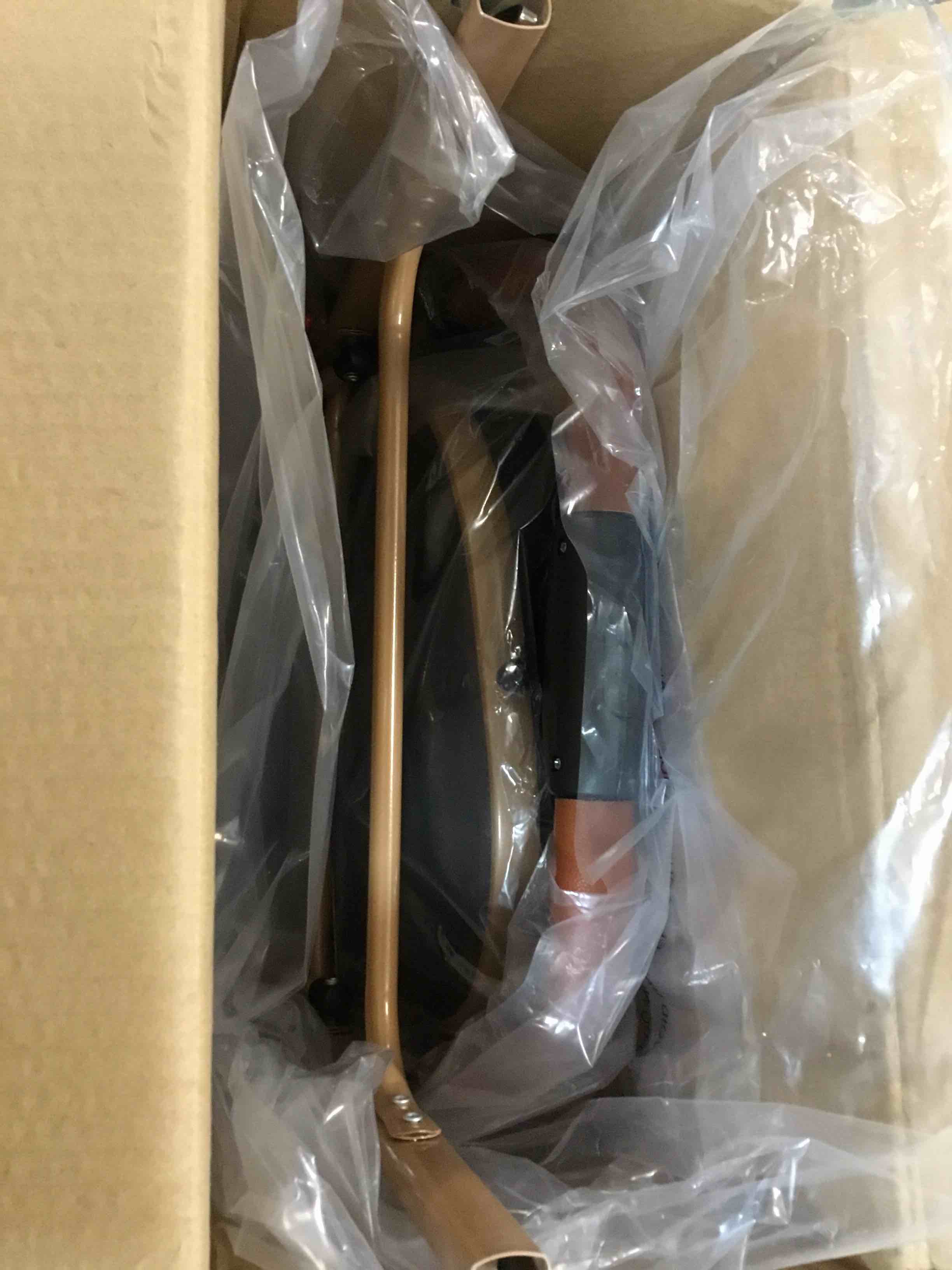https://s3.amazonaws.com/lotting-images-prod/bidfta/PPE3704526_1748434572955.jpeg