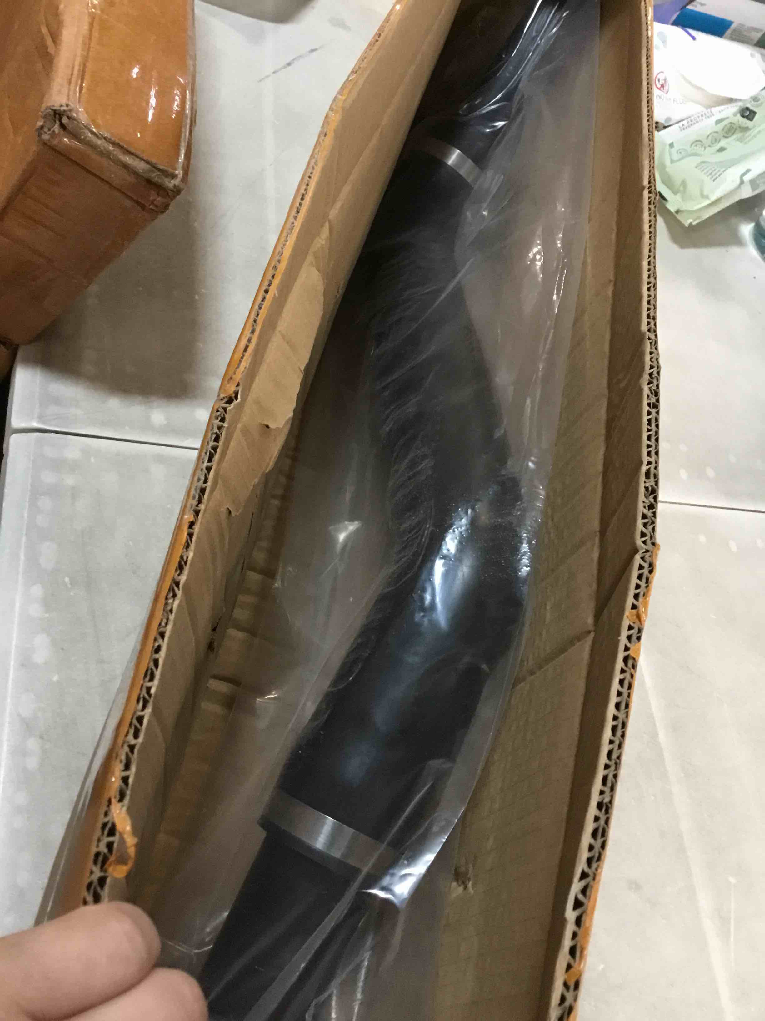 https://s3.amazonaws.com/lotting-images-prod/bidfta/PPE3704904_1748539704045.jpeg