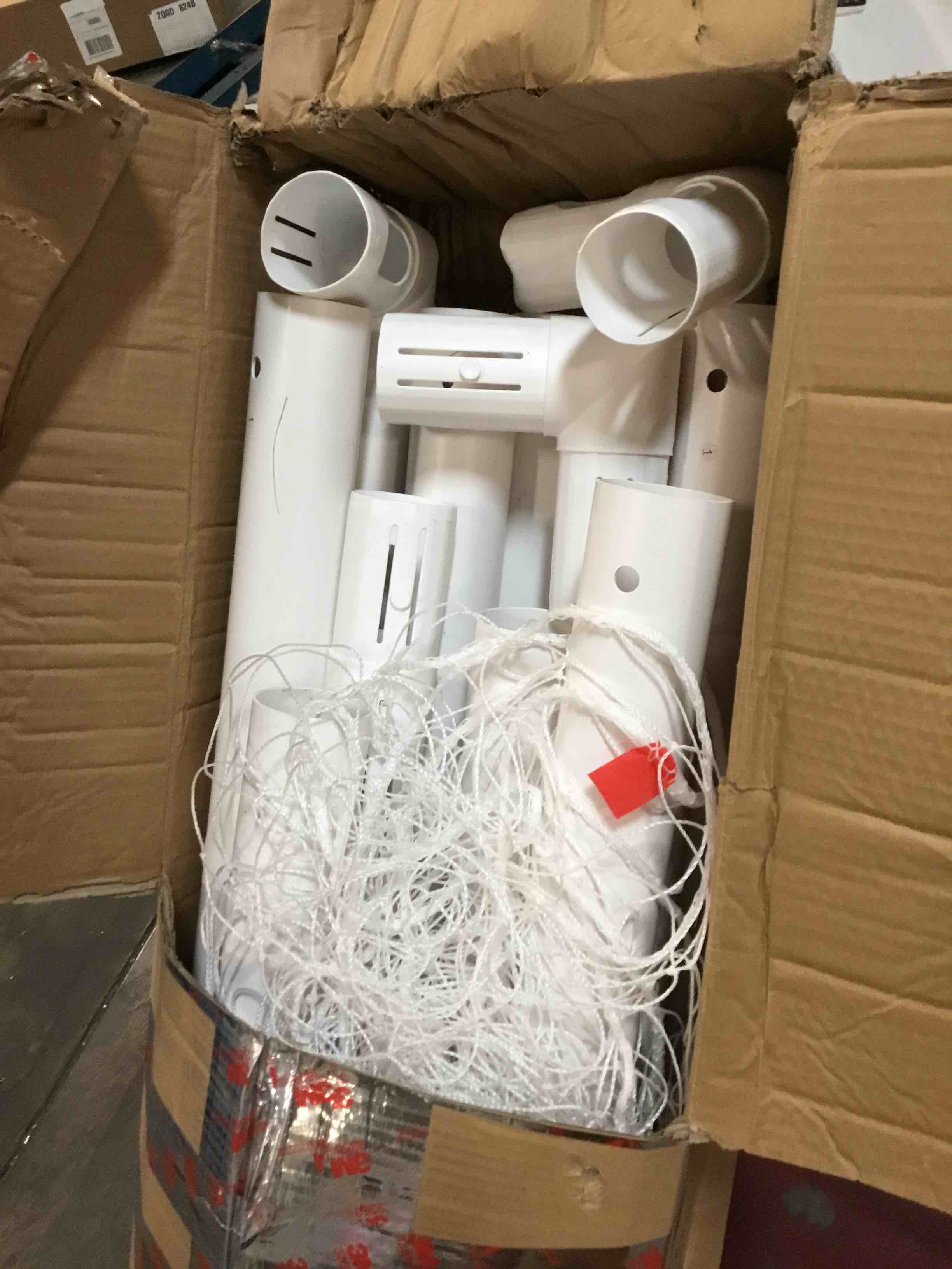 https://s3.amazonaws.com/lotting-images-prod/bidfta/PPE3705015_1748611306031.jpeg