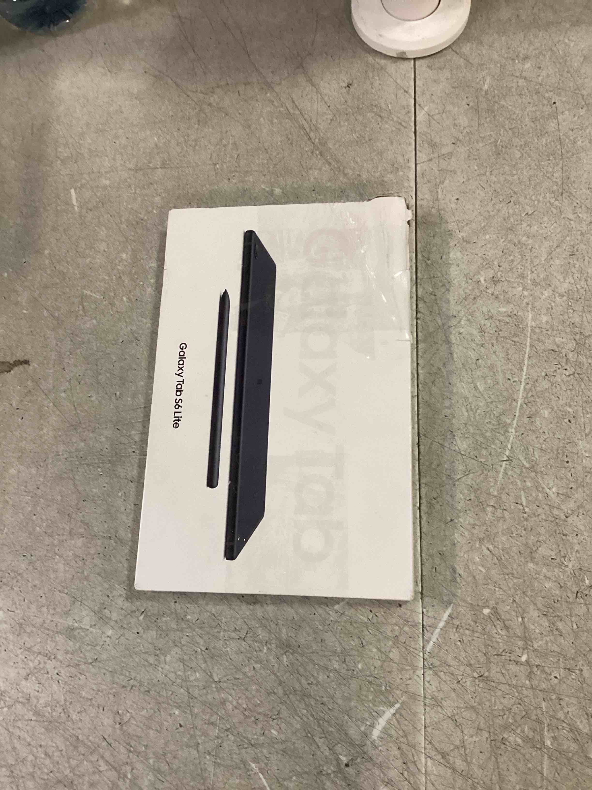 https://s3.amazonaws.com/lotting-images-prod/bidfta/PPE3705746_1749125286233.jpeg