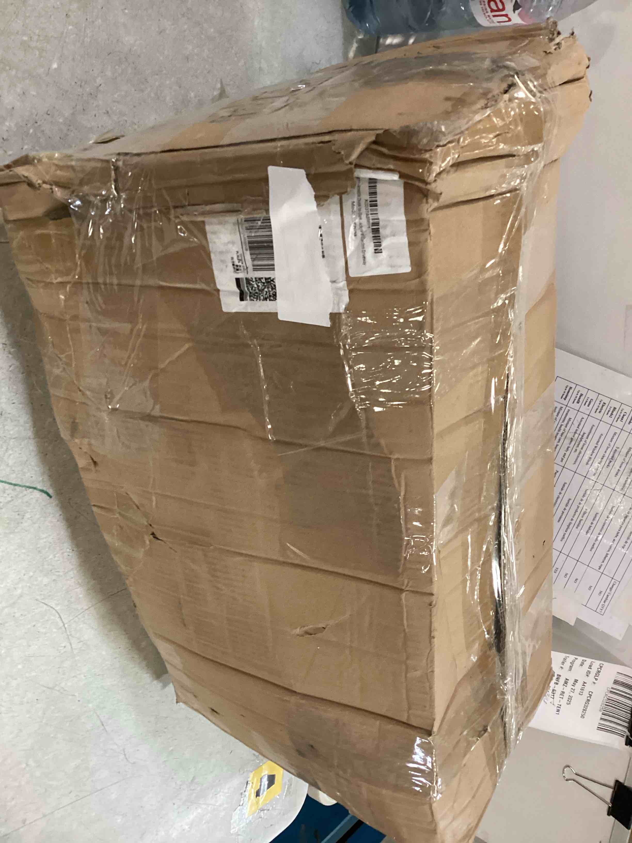 https://s3.amazonaws.com/lotting-images-prod/bidfta/PPE3705758_1749127223537.jpeg