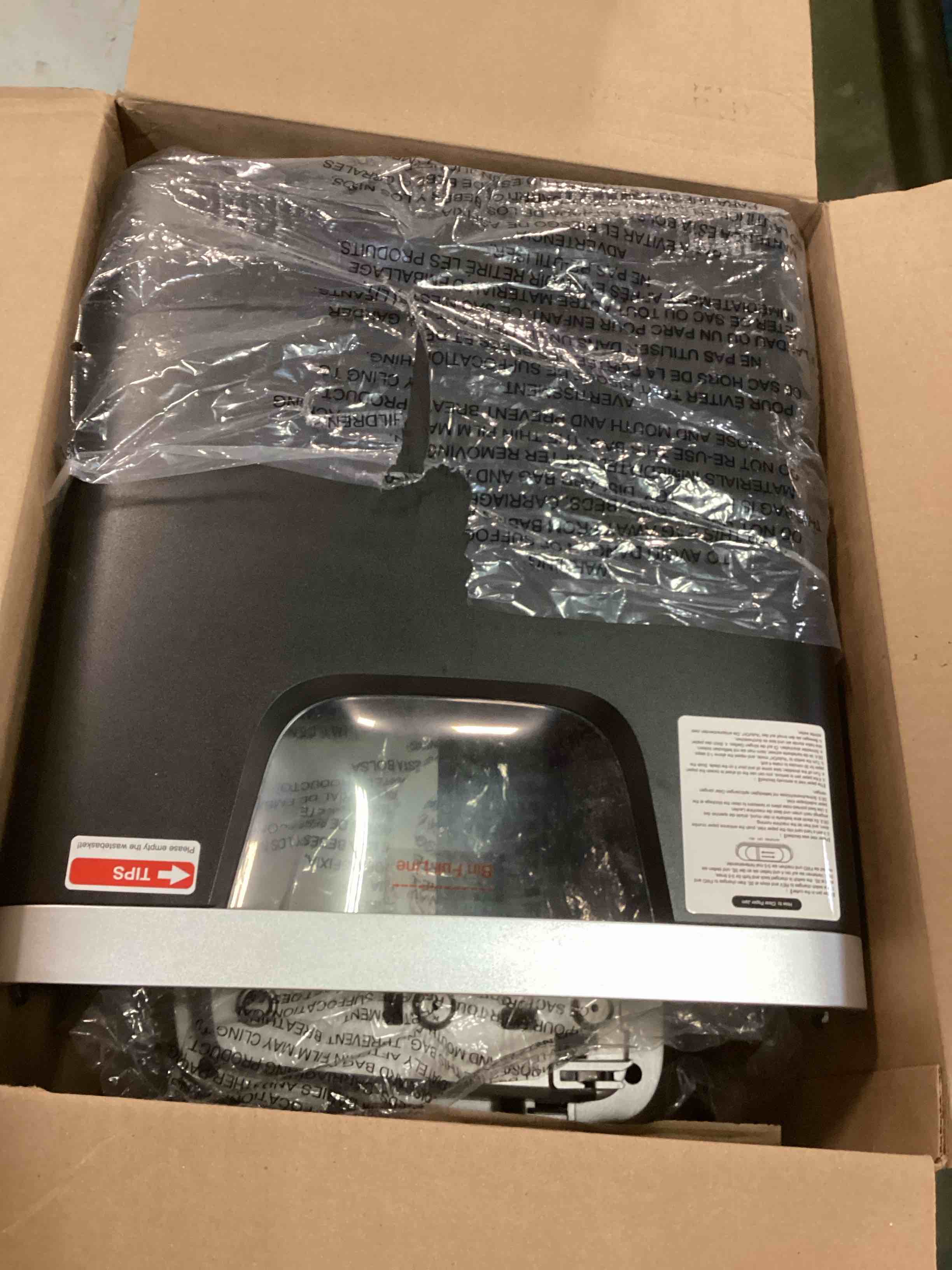 https://s3.amazonaws.com/lotting-images-prod/bidfta/PPE3707286_1748523477701.jpeg
