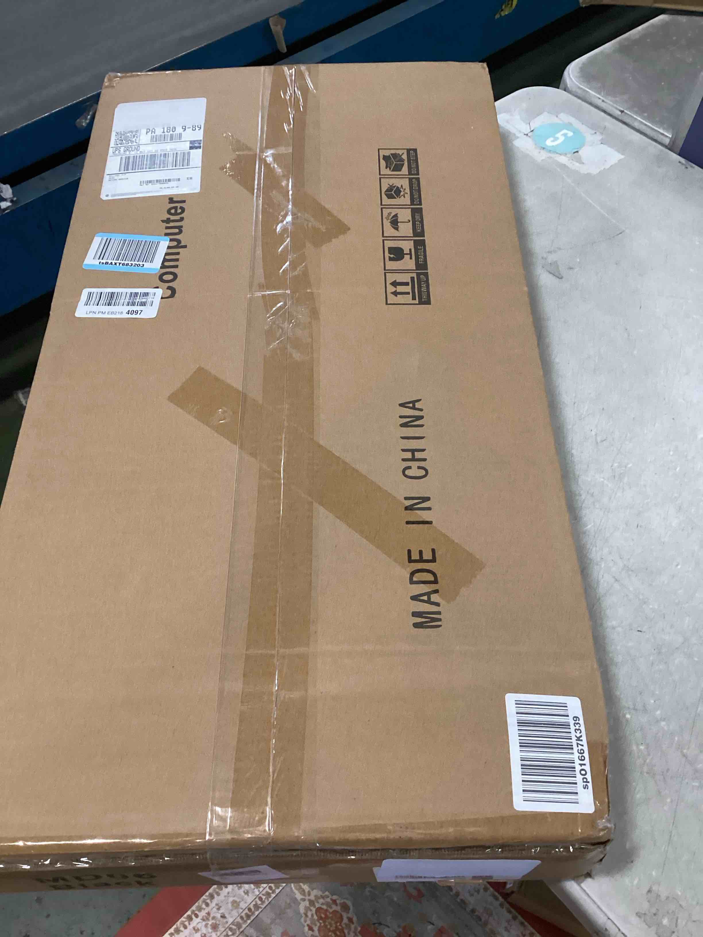 https://s3.amazonaws.com/lotting-images-prod/bidfta/PPE3707685_1748870368380.jpeg
