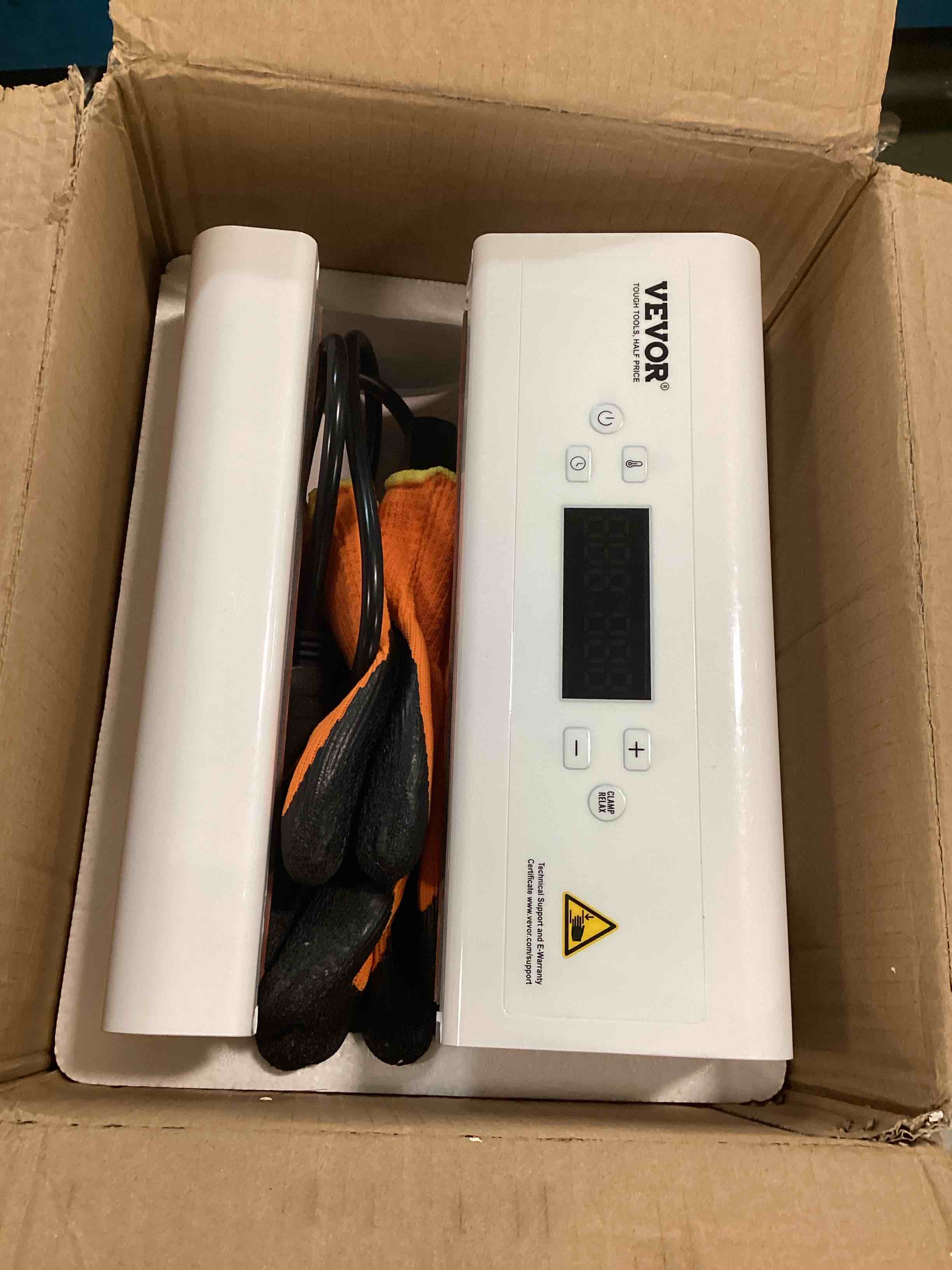 https://s3.amazonaws.com/lotting-images-prod/bidfta/PPE3708199_1749050252825.jpeg