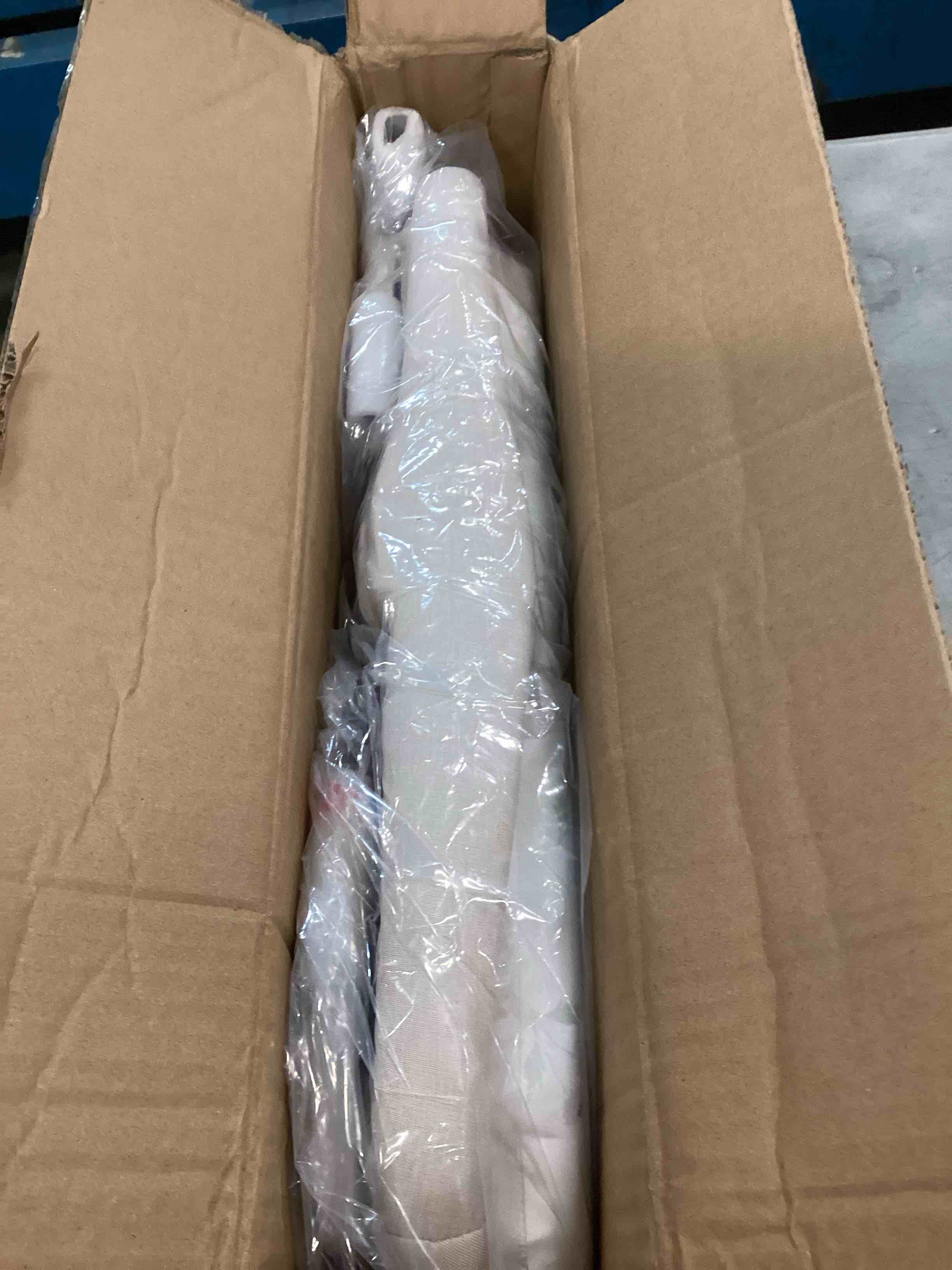 https://s3.amazonaws.com/lotting-images-prod/bidfta/PPE3708297_1749062820527.jpeg