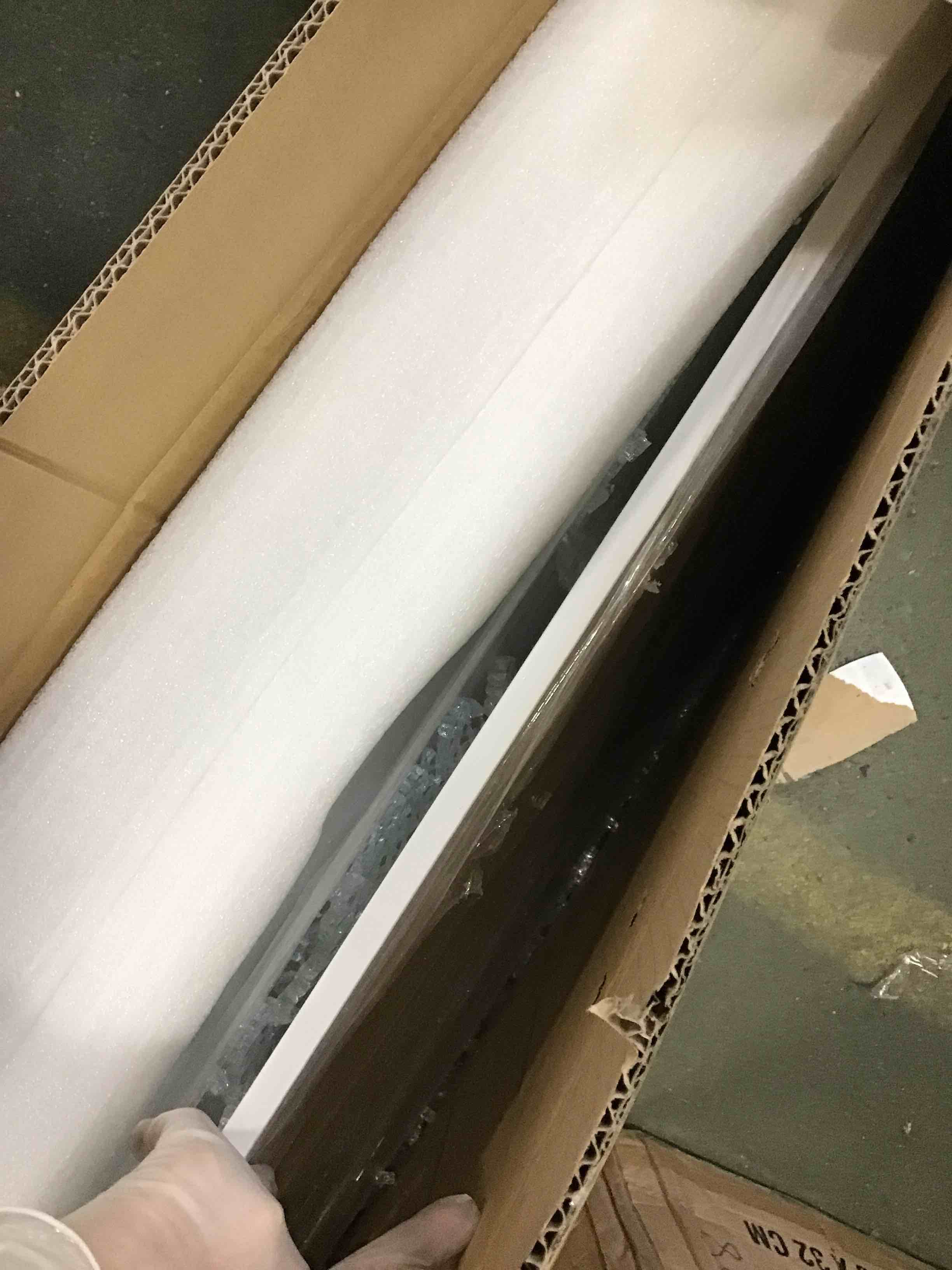 https://s3.amazonaws.com/lotting-images-prod/bidfta/PPE3709209_1747417870879.jpeg