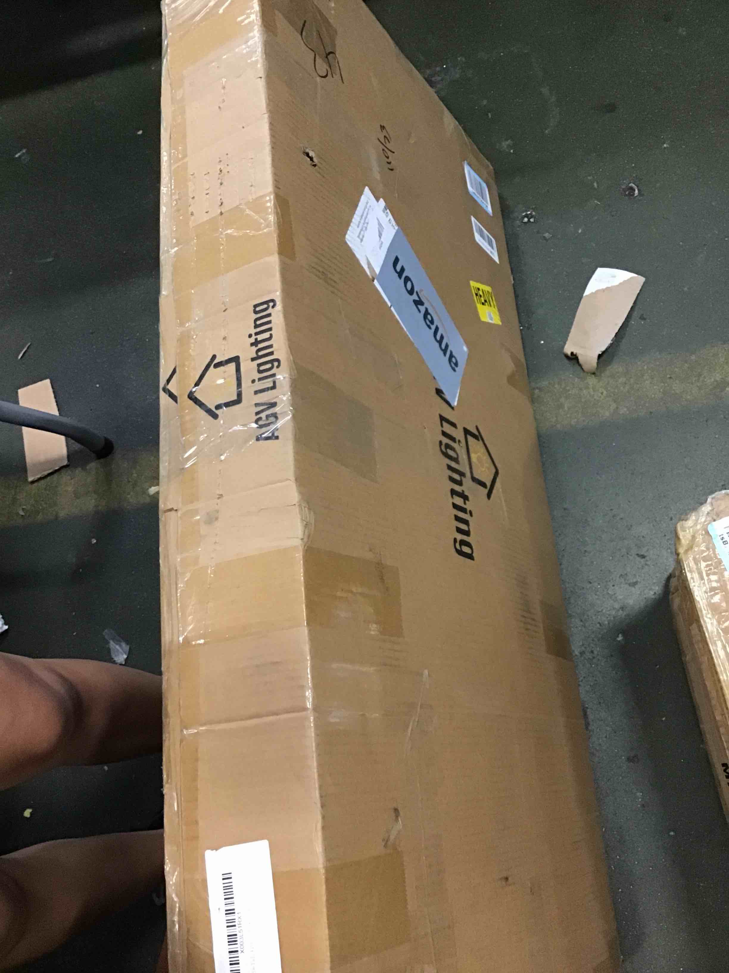 https://s3.amazonaws.com/lotting-images-prod/bidfta/PPE3709209_1747417889769.jpeg
