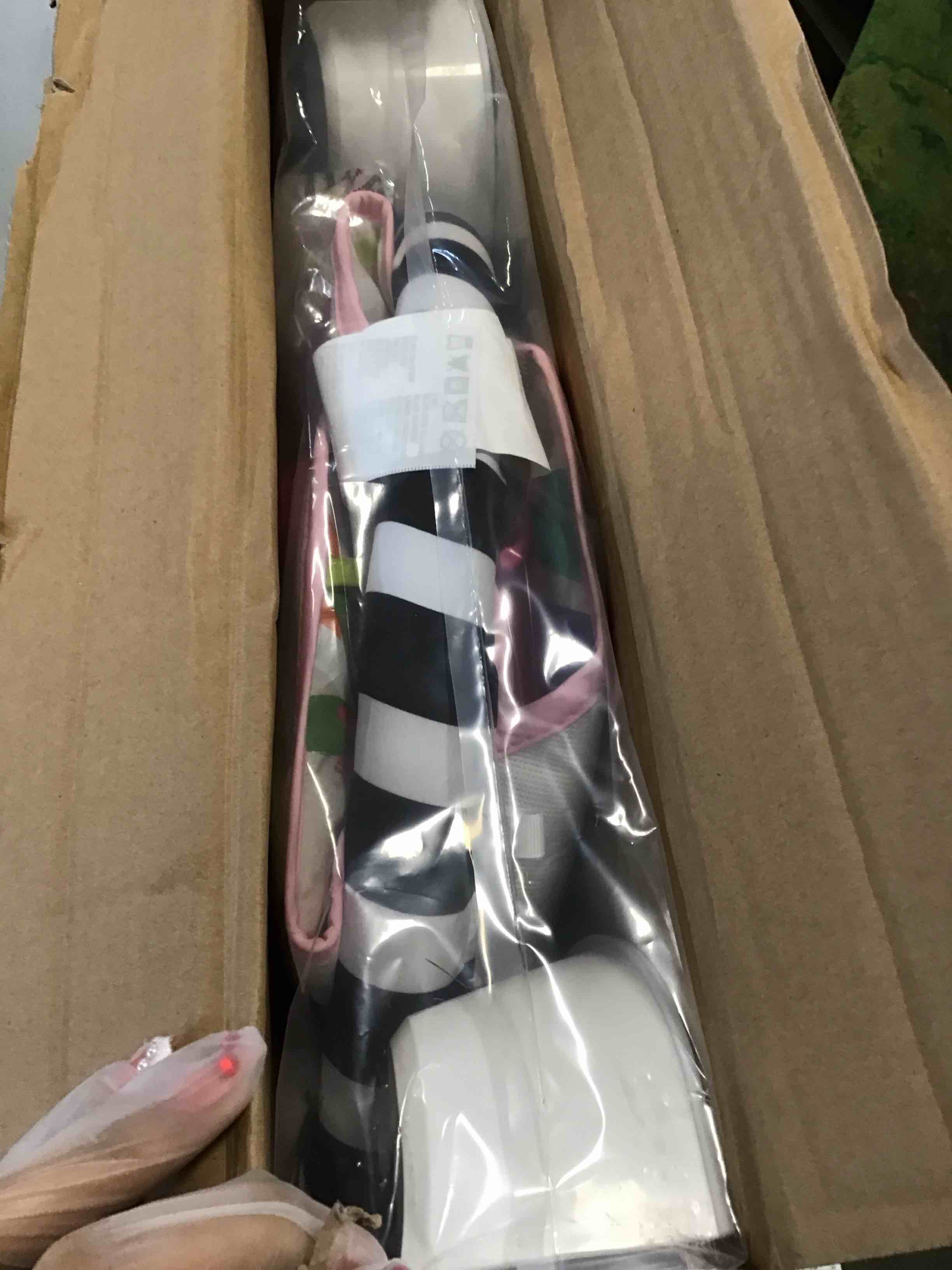 https://s3.amazonaws.com/lotting-images-prod/bidfta/PPE3709473_1747680884624.jpeg