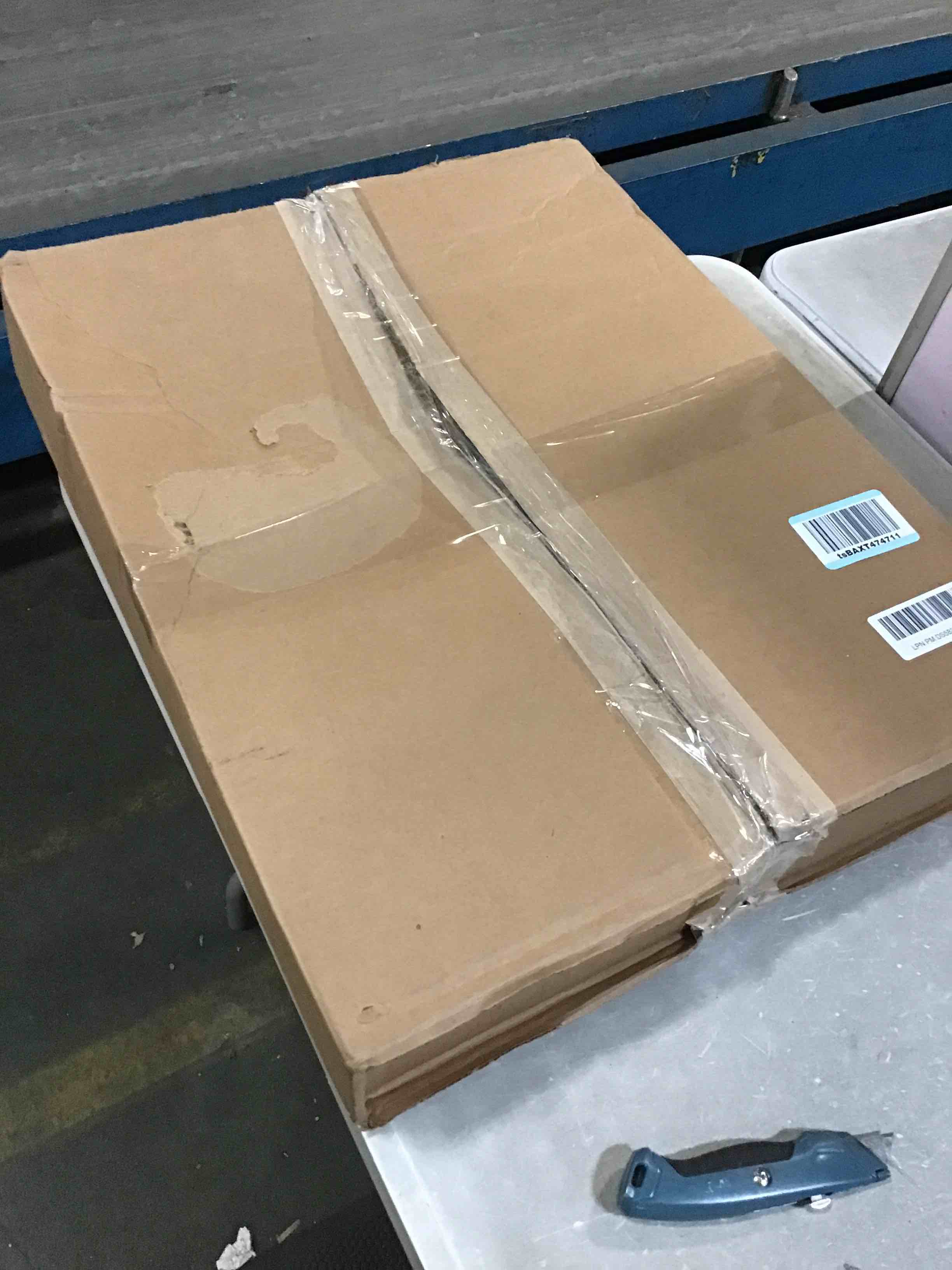 https://s3.amazonaws.com/lotting-images-prod/bidfta/PPE3709980_1747941760438.jpeg