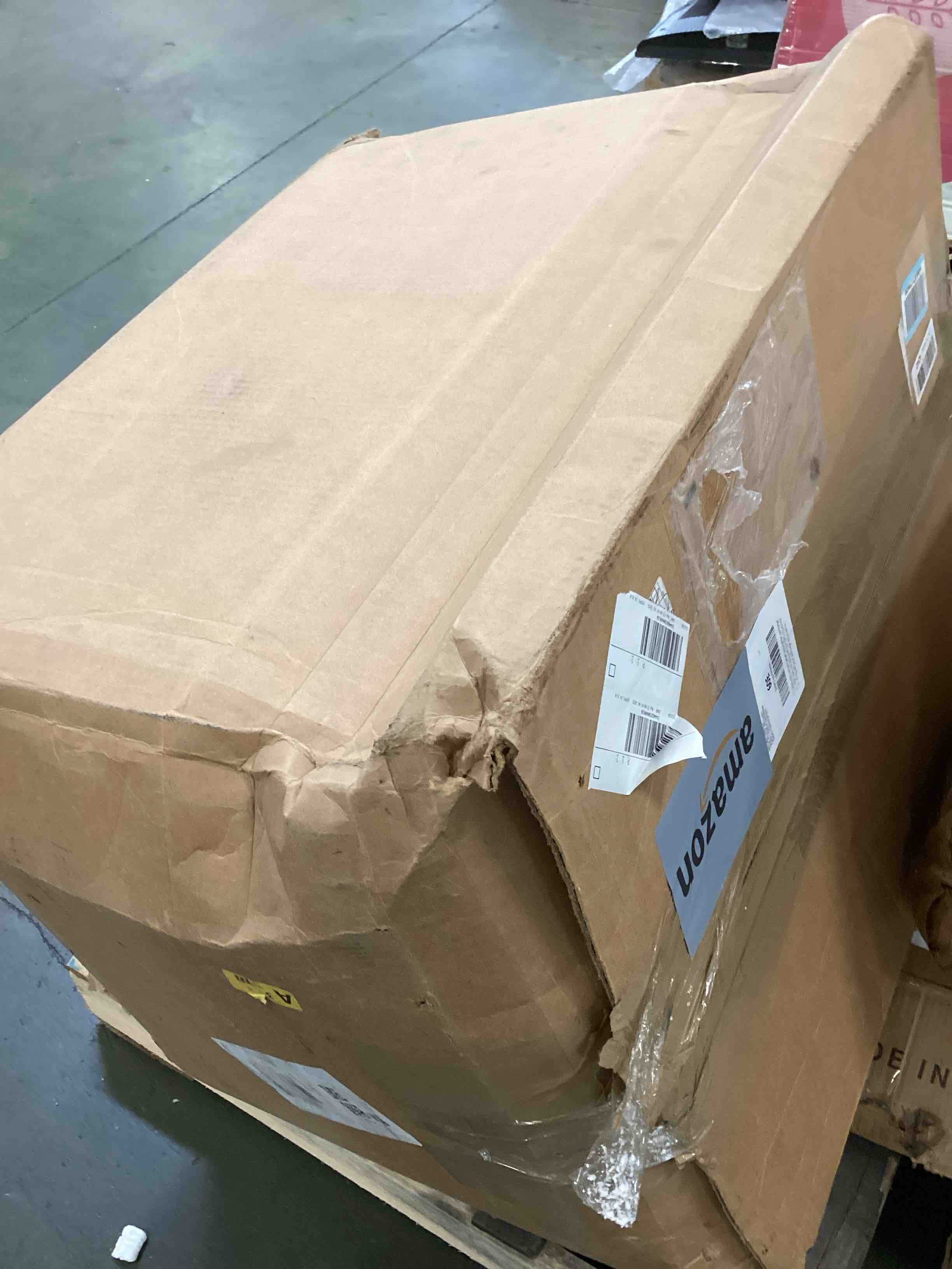 https://s3.amazonaws.com/lotting-images-prod/bidfta/PPE3711003_1749733991465.jpeg