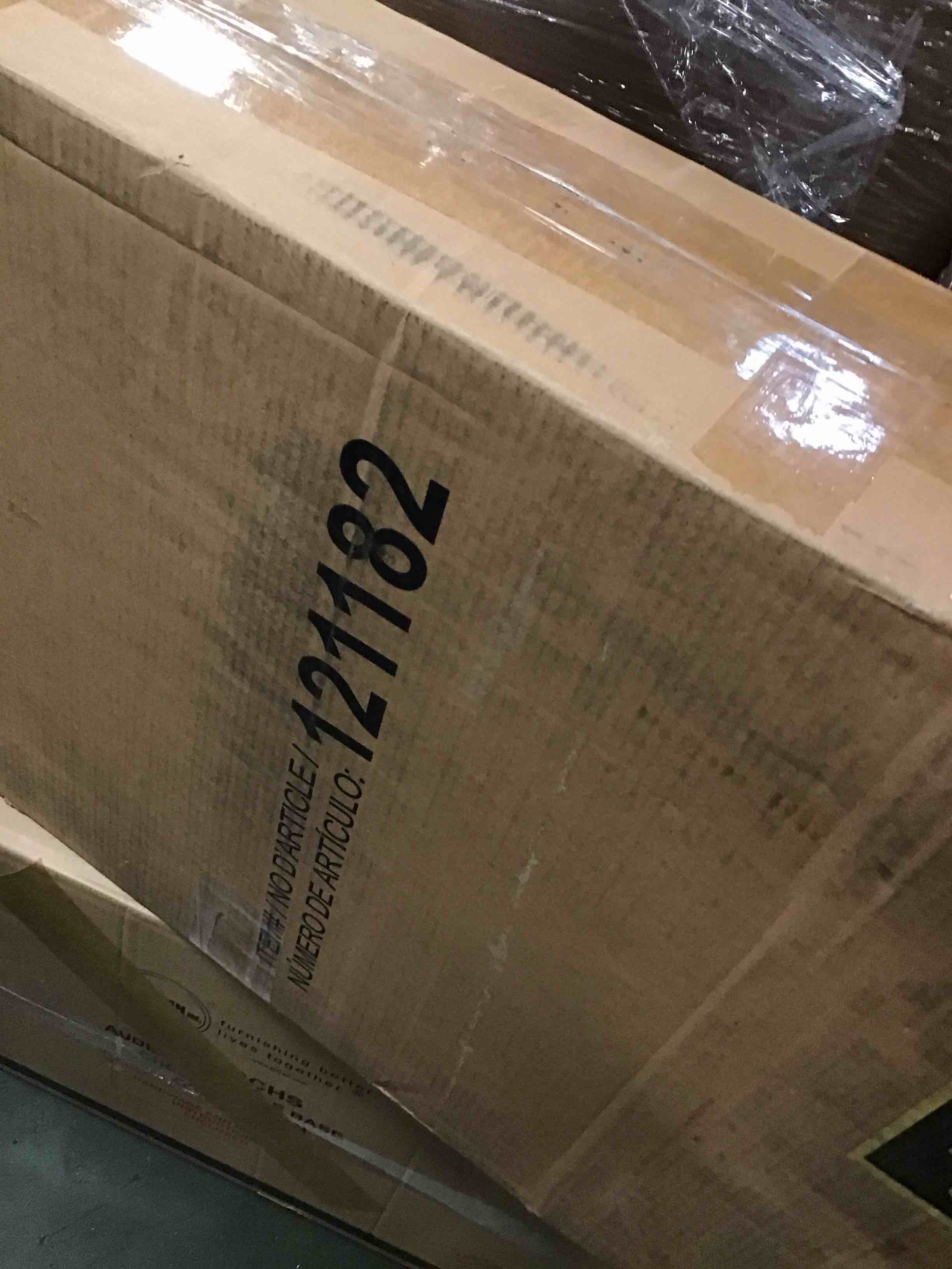 https://s3.amazonaws.com/lotting-images-prod/bidfta/PPE3711023_1750253840963.jpeg